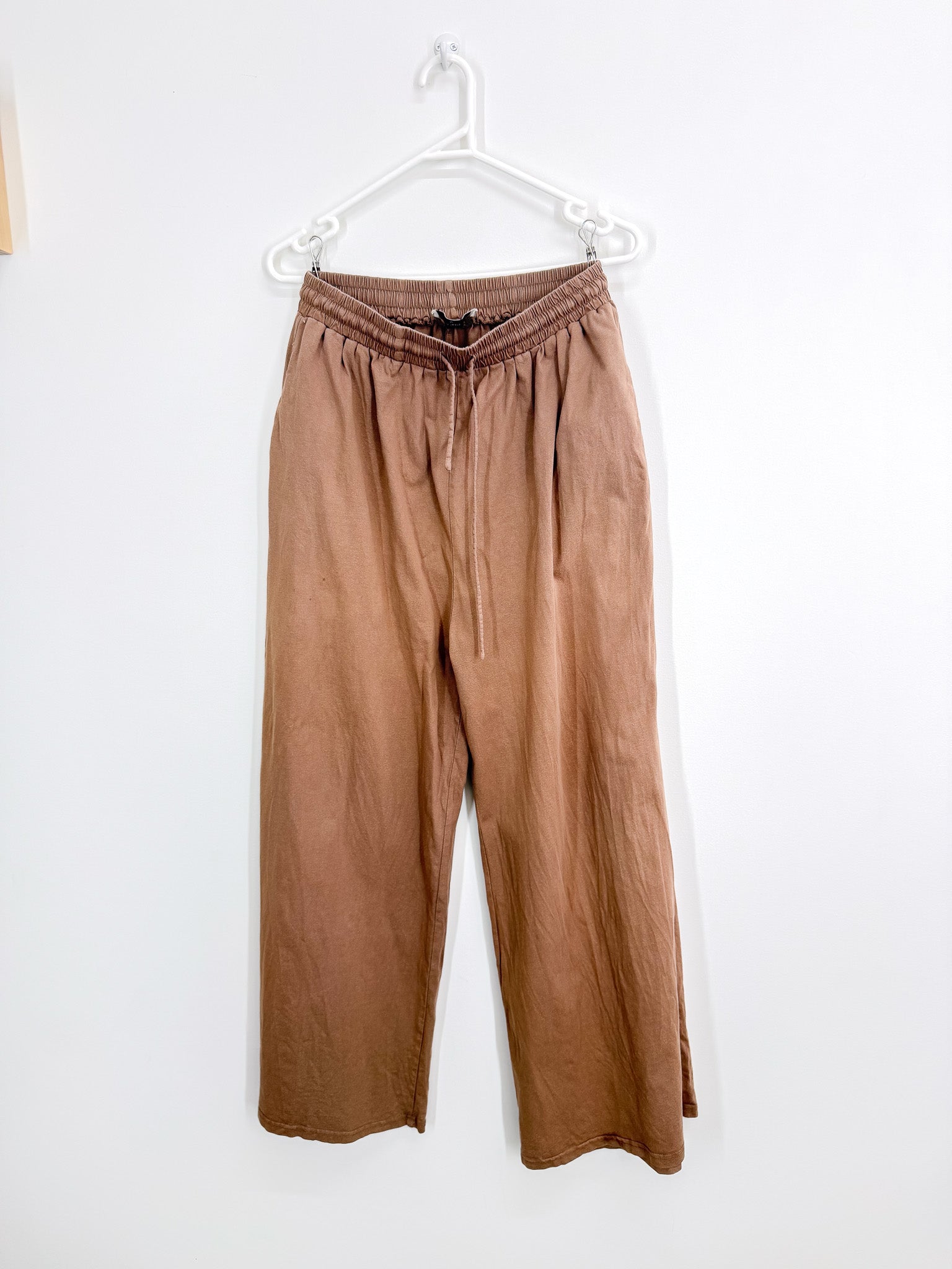 The Lullaby Club essentials pants - beige (12-14)