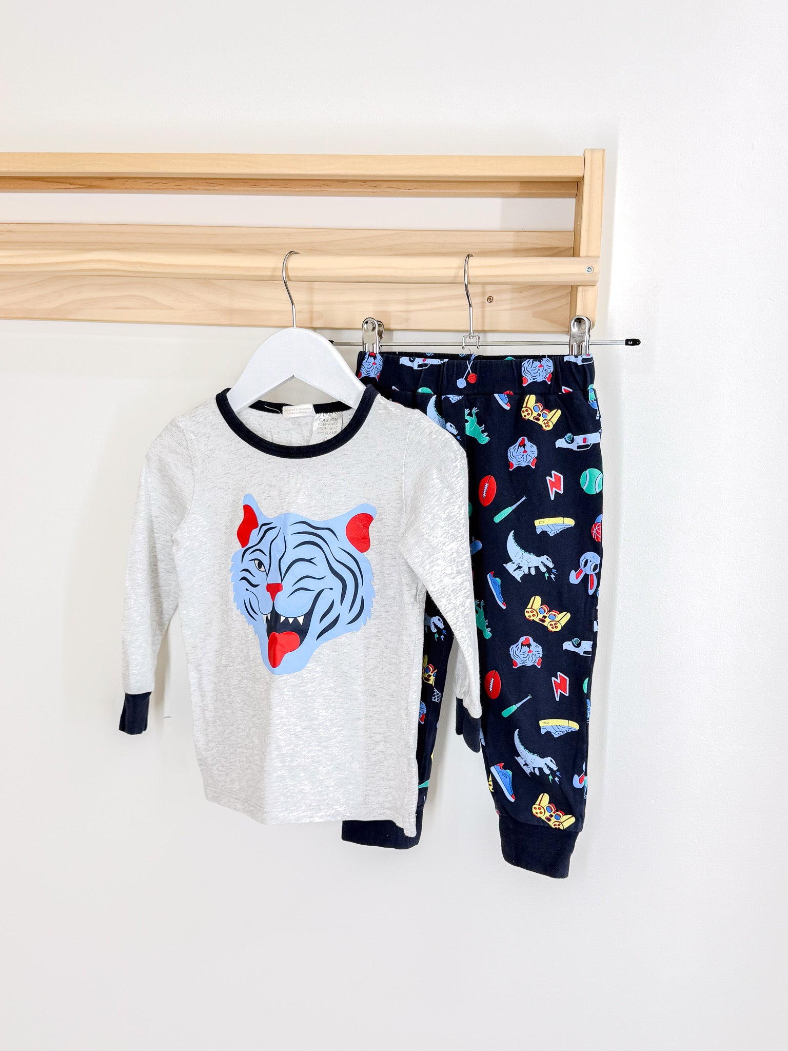 Milky long sleeve PJ set (2y)
