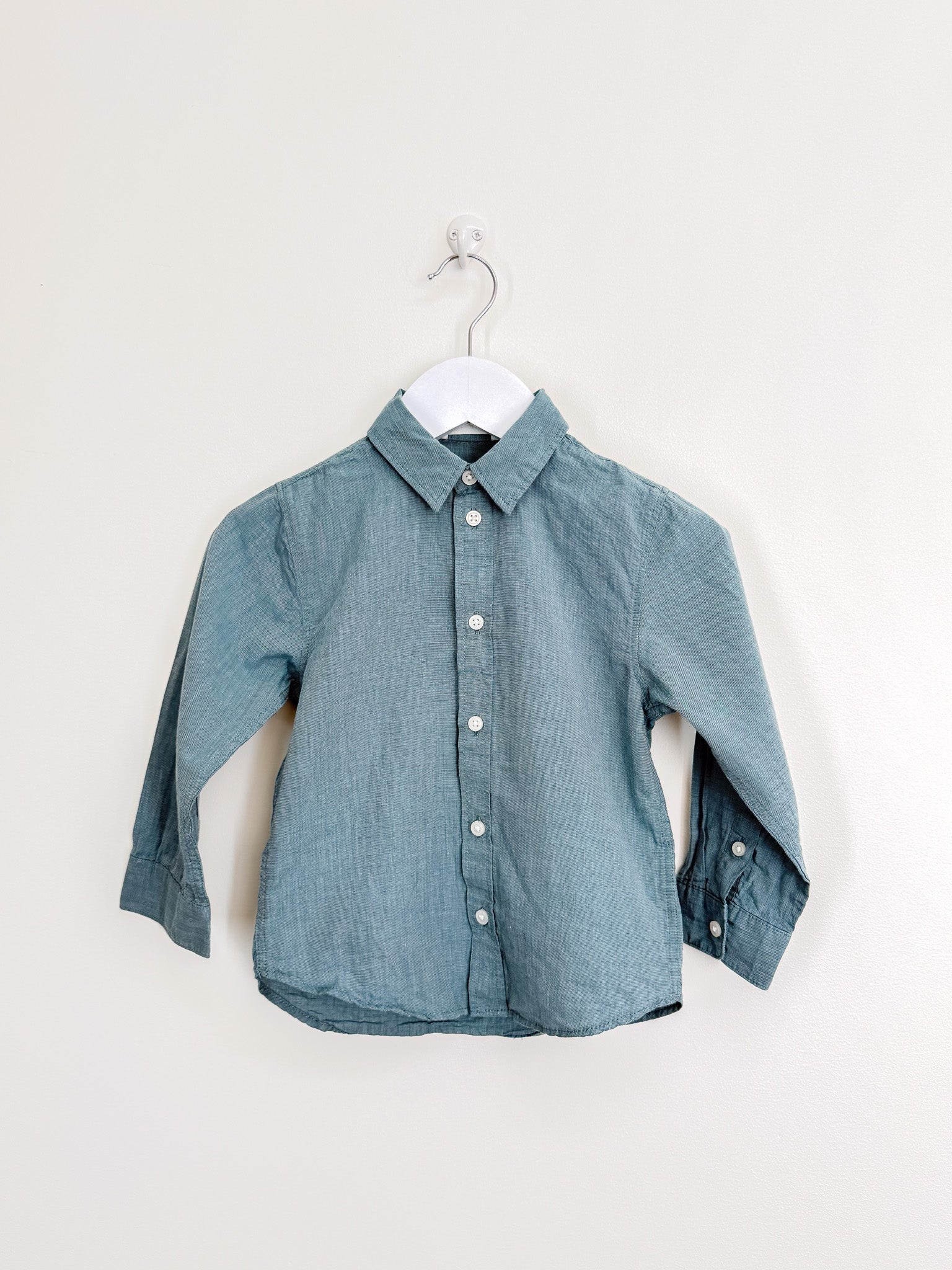 H&M long sleeve button up shirt (2-3y)