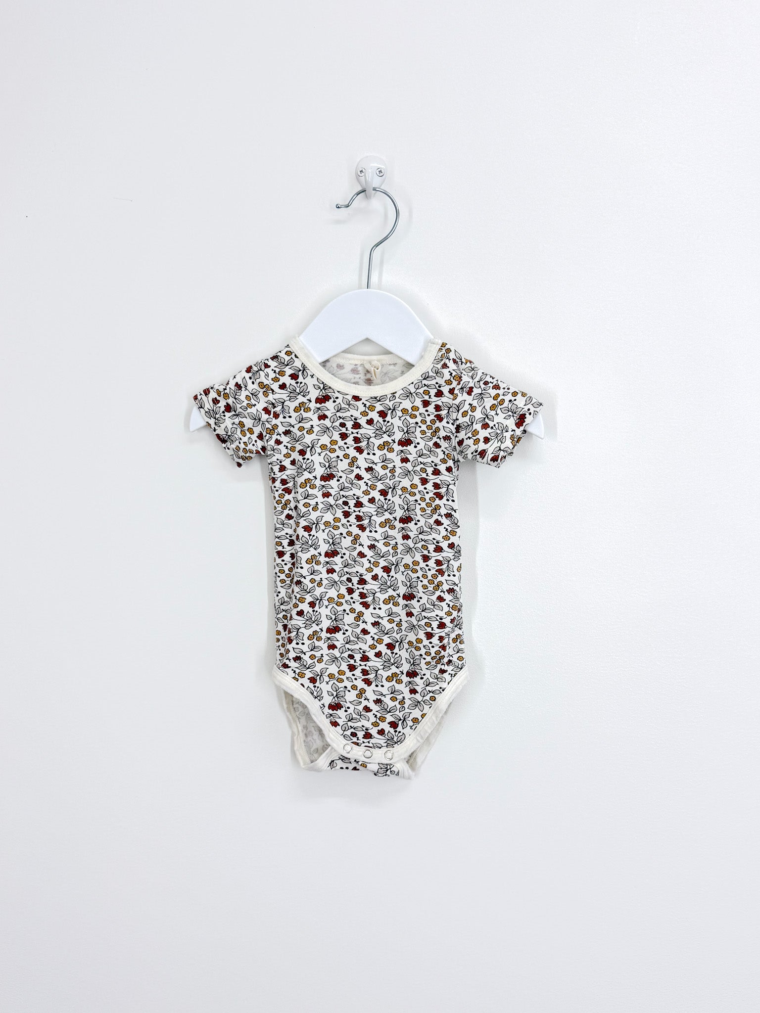 Quincy Mae bamboo bodysuit - fleur (3-6m)