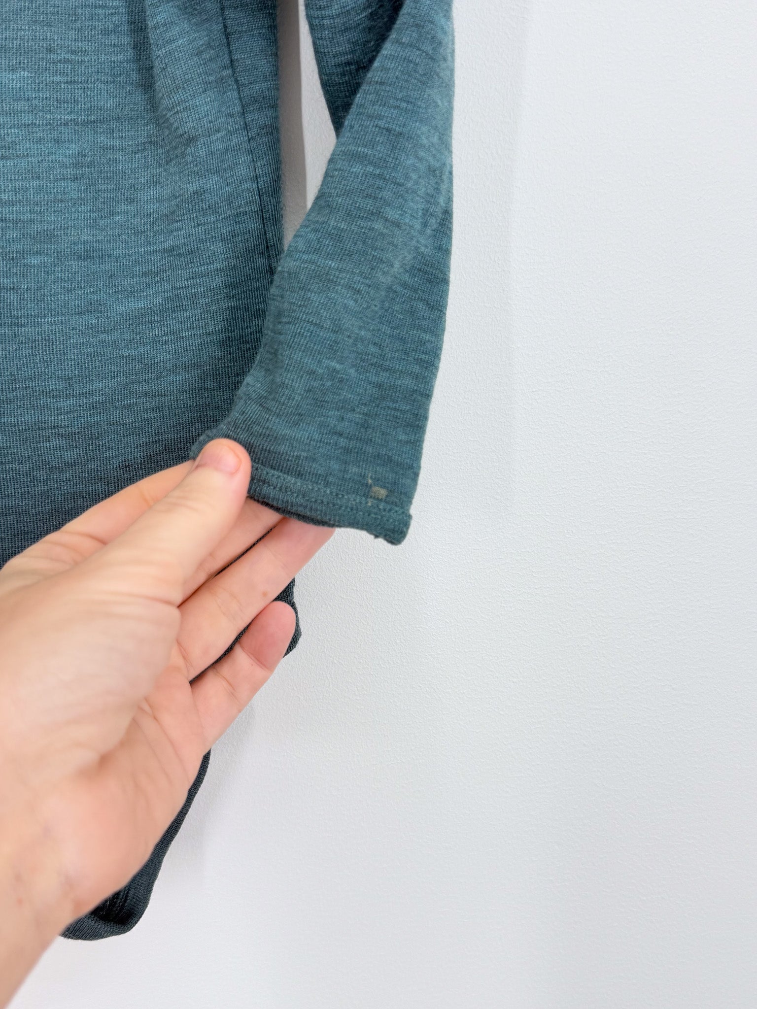 The Sleep Store merino bodysuit - green (2y)