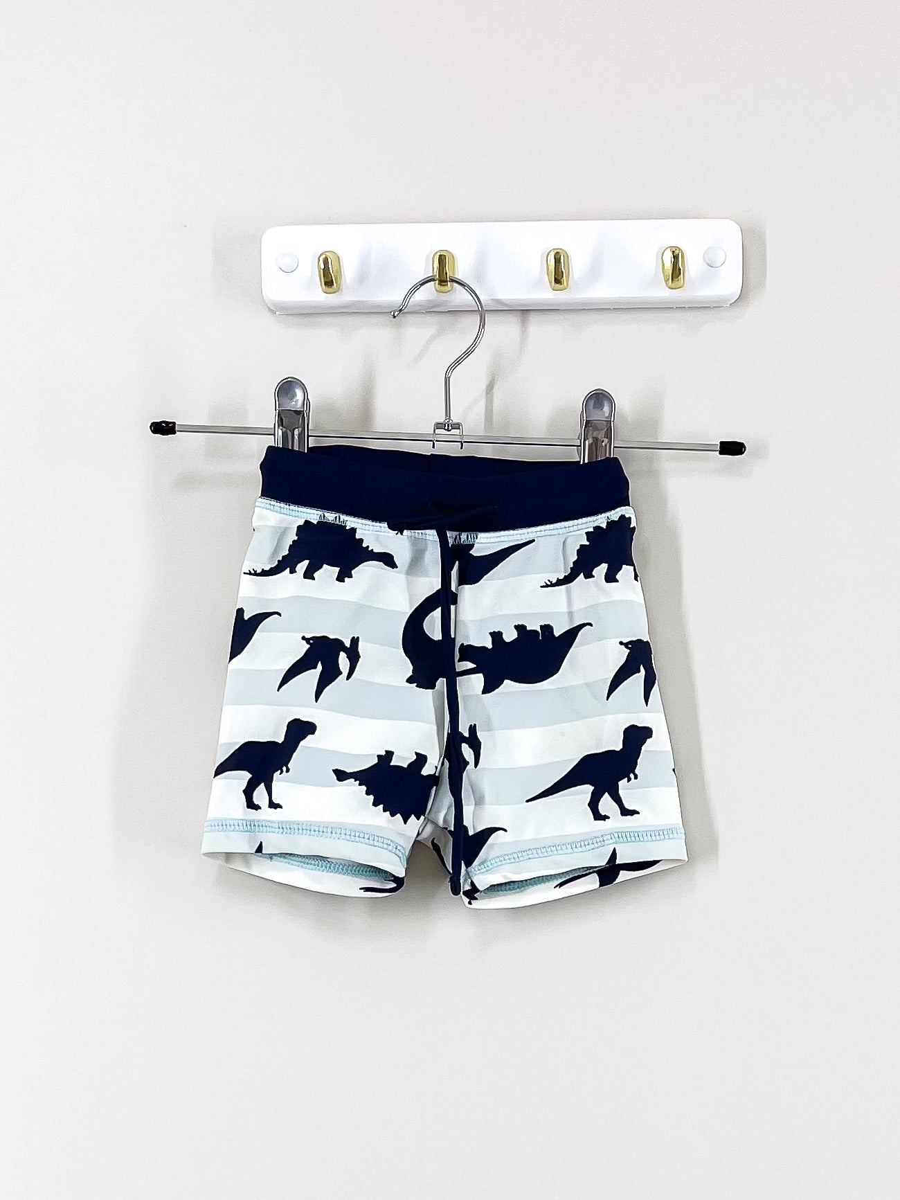 Teeny Weeny dino shorts (3-6m)