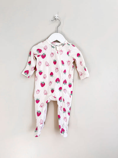 Teeny Weeny zipsuit - strawberries (3-6m)