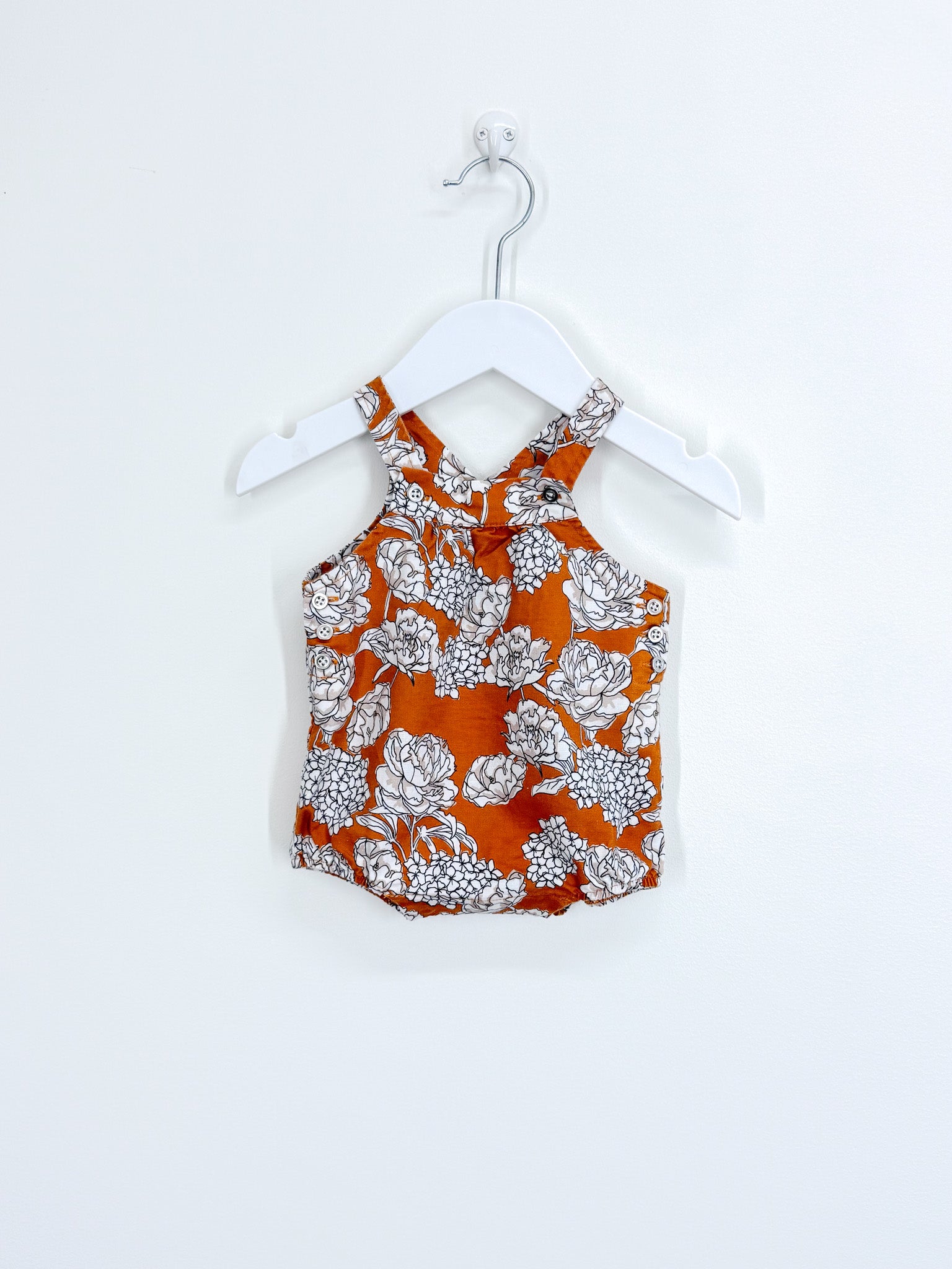 Phoenix & The Fox linen floral romper (0-3m)