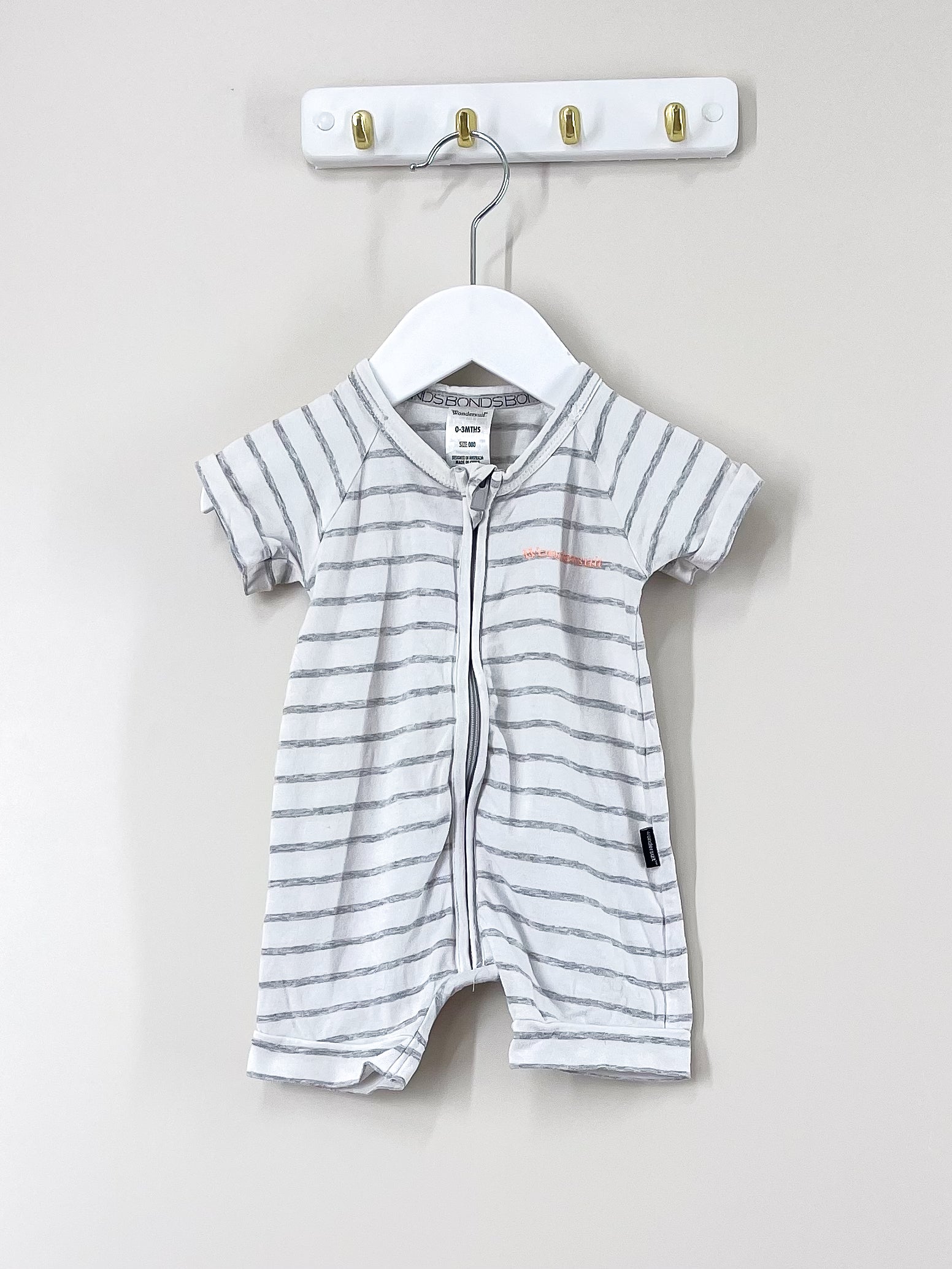 Bonds wondersuit - grey stripe (0-3m)