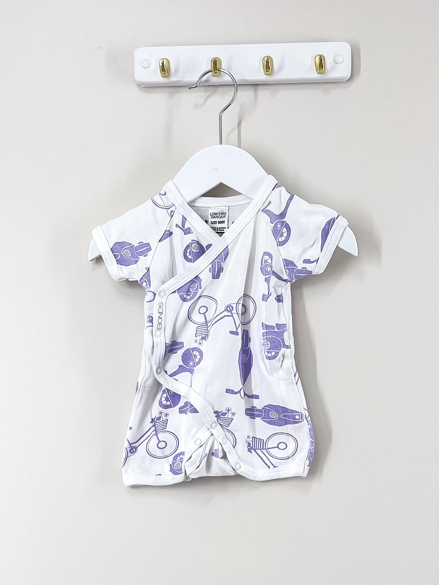 Bonds newbies suit (newborn)