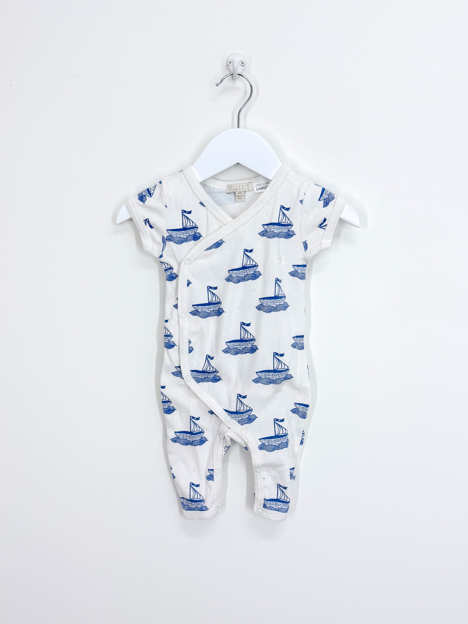Wilson & Frenchy shortie romper - sail boats (0-3m)