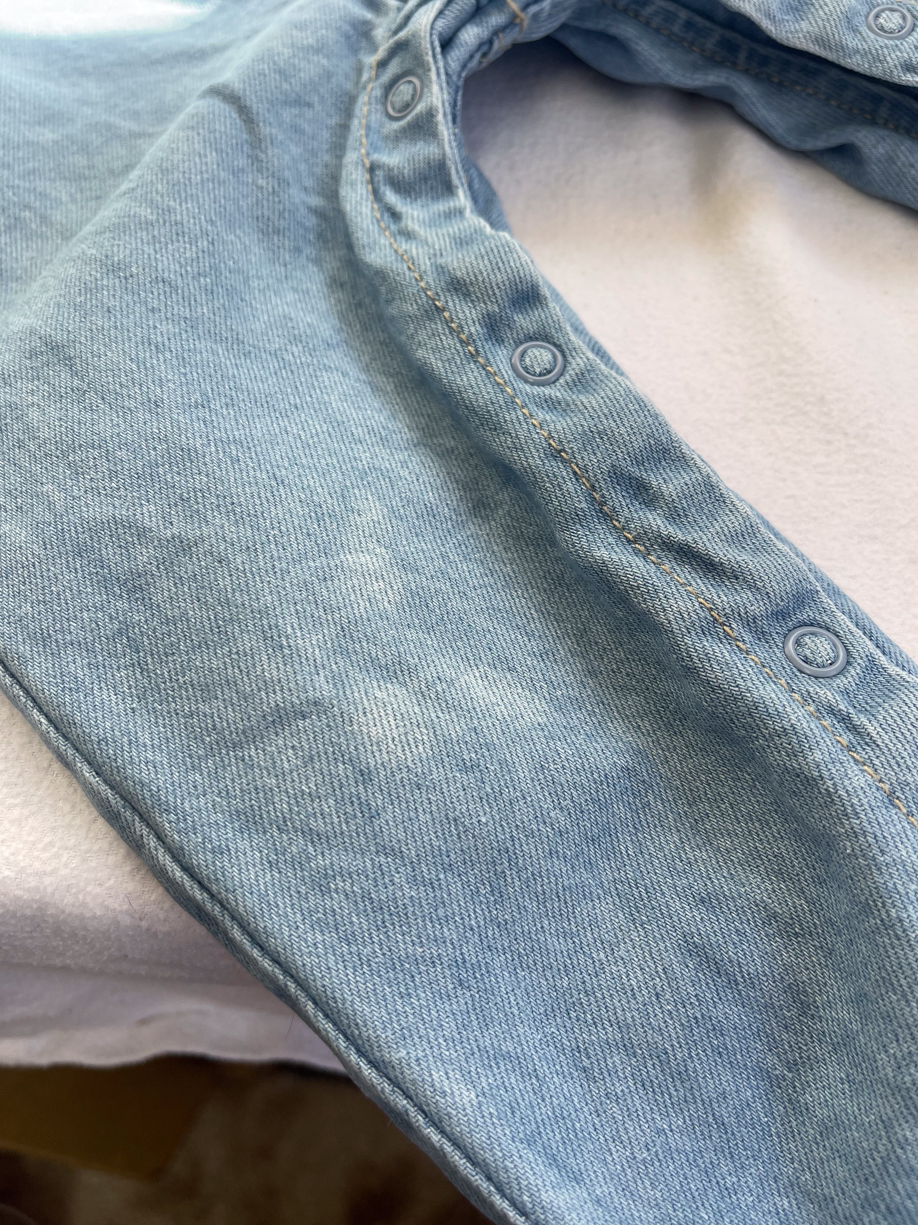 Teeny Weeny denim frill overalls (12-18m)