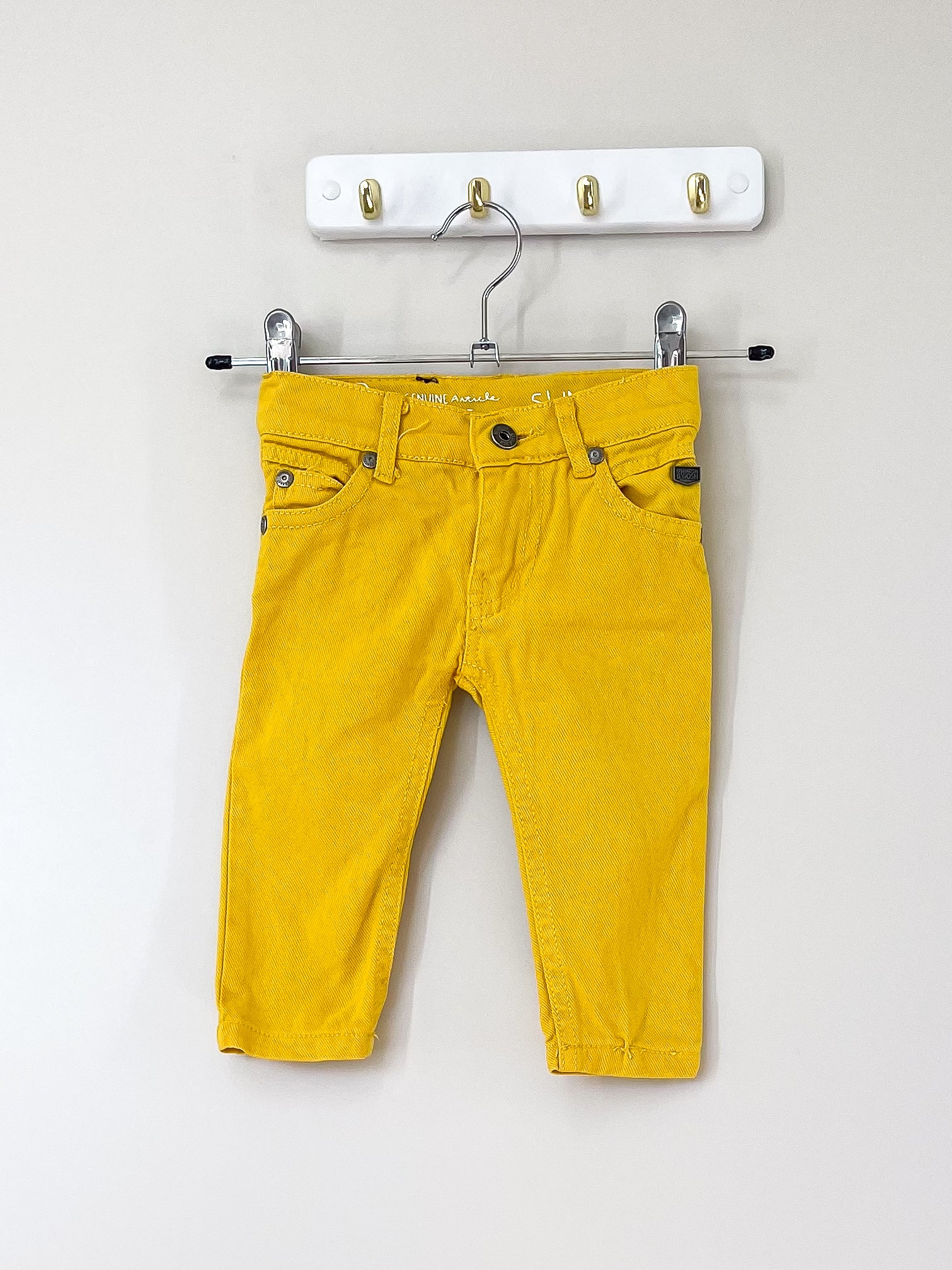 OshKosh denim jeans (3-6m)
