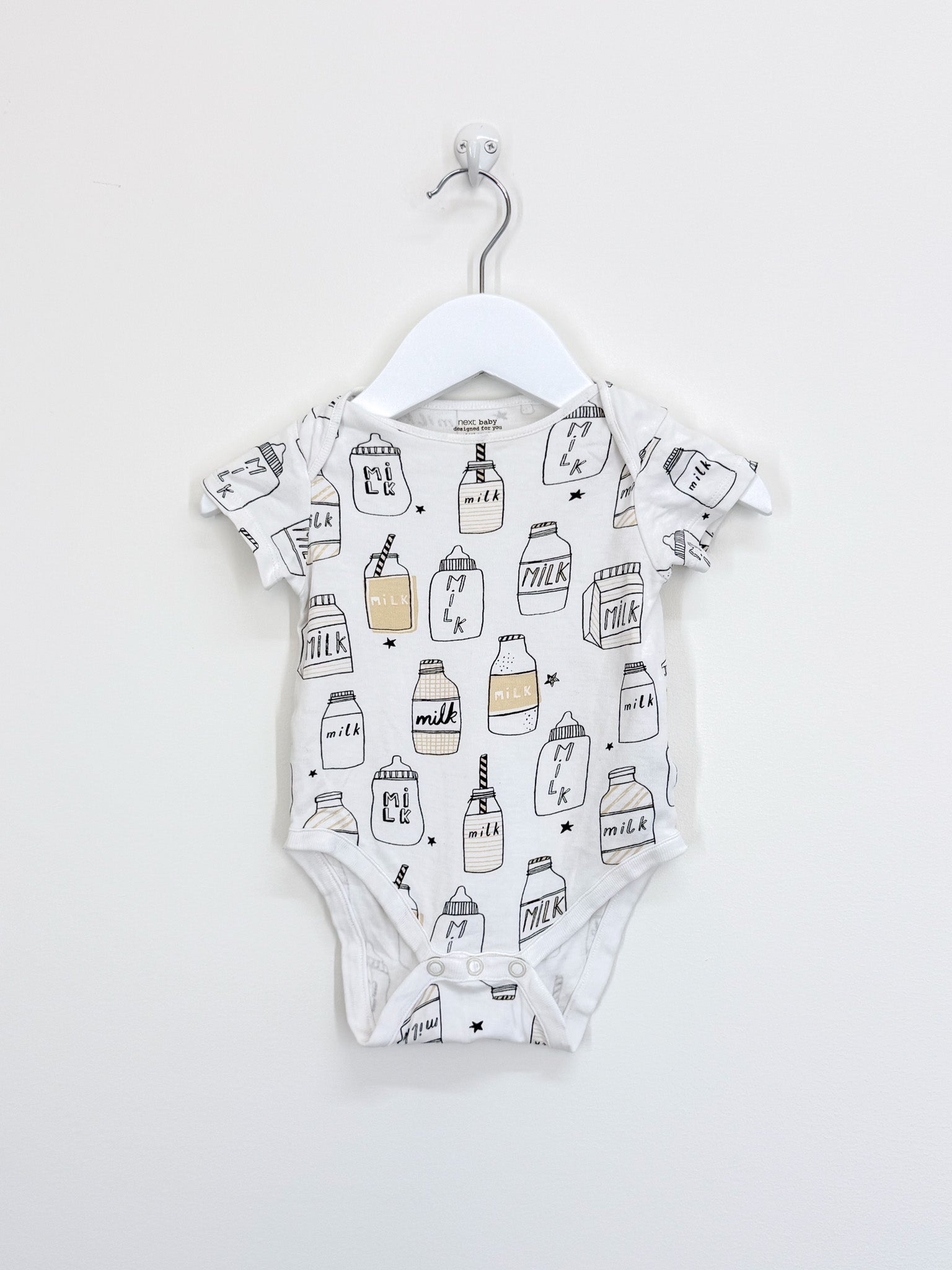 Next organic milk short sleeve bodysuit (3-6m)