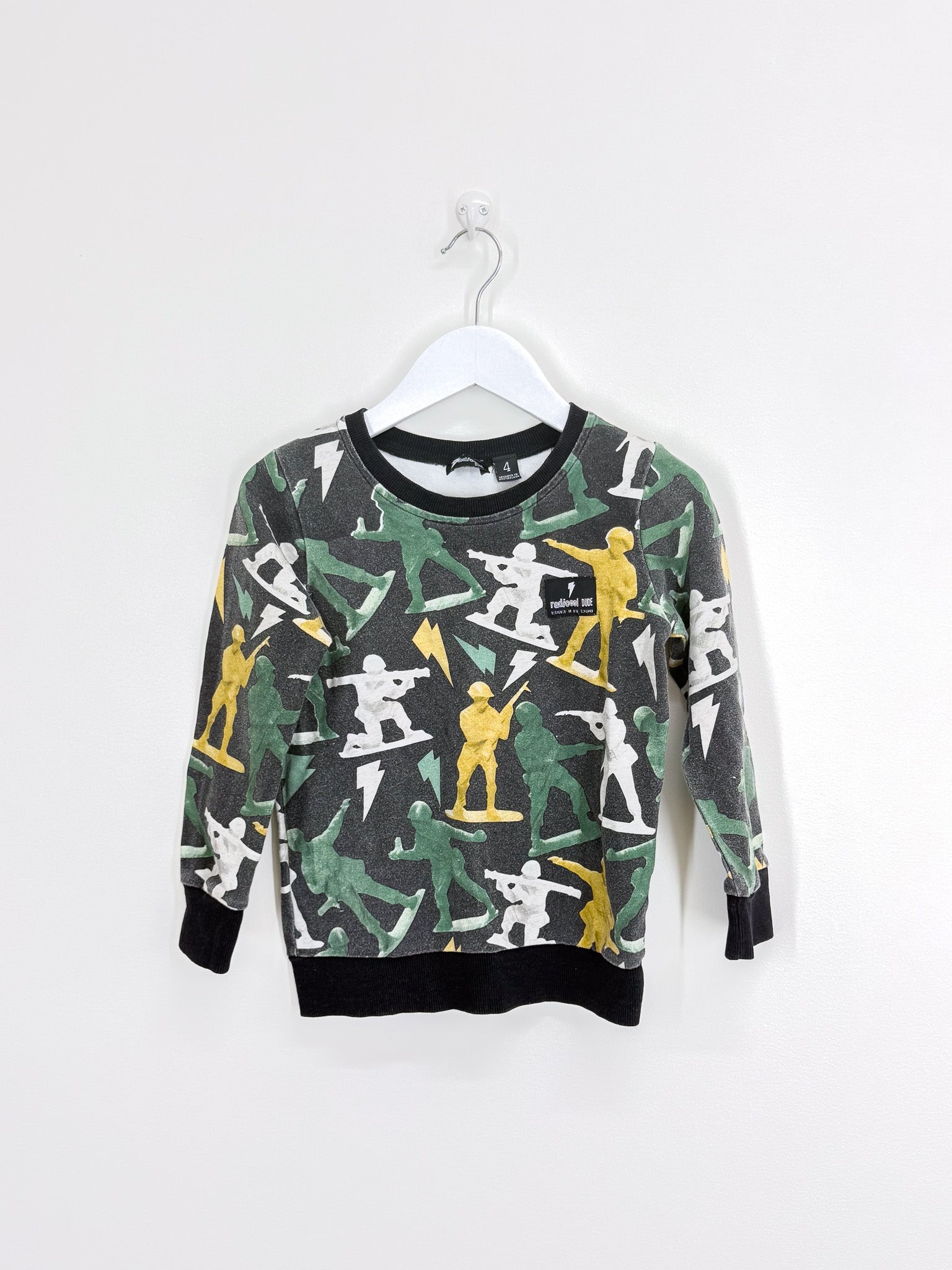 Radicool army men sweatshirt (4y)