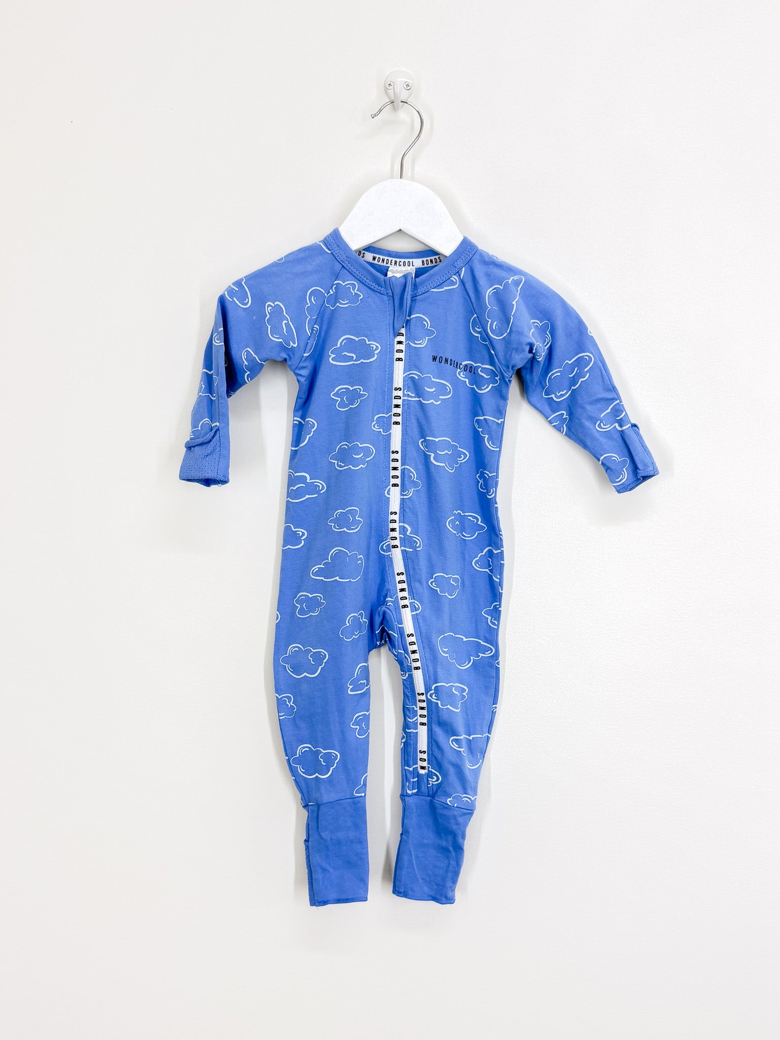 Bonds wondercool wondersuit - clouds (3-6m)