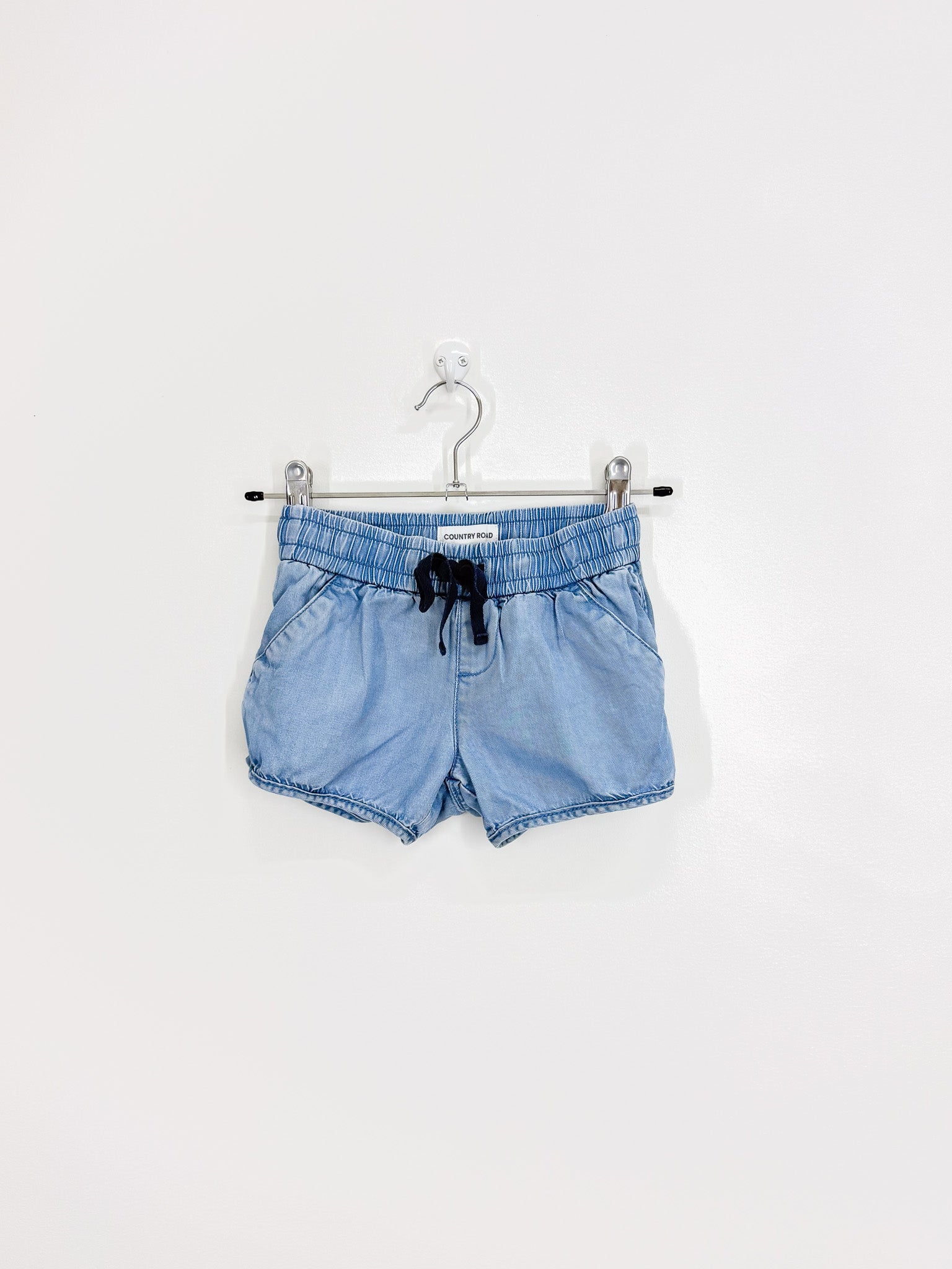Country Road chambray shorts (4y)