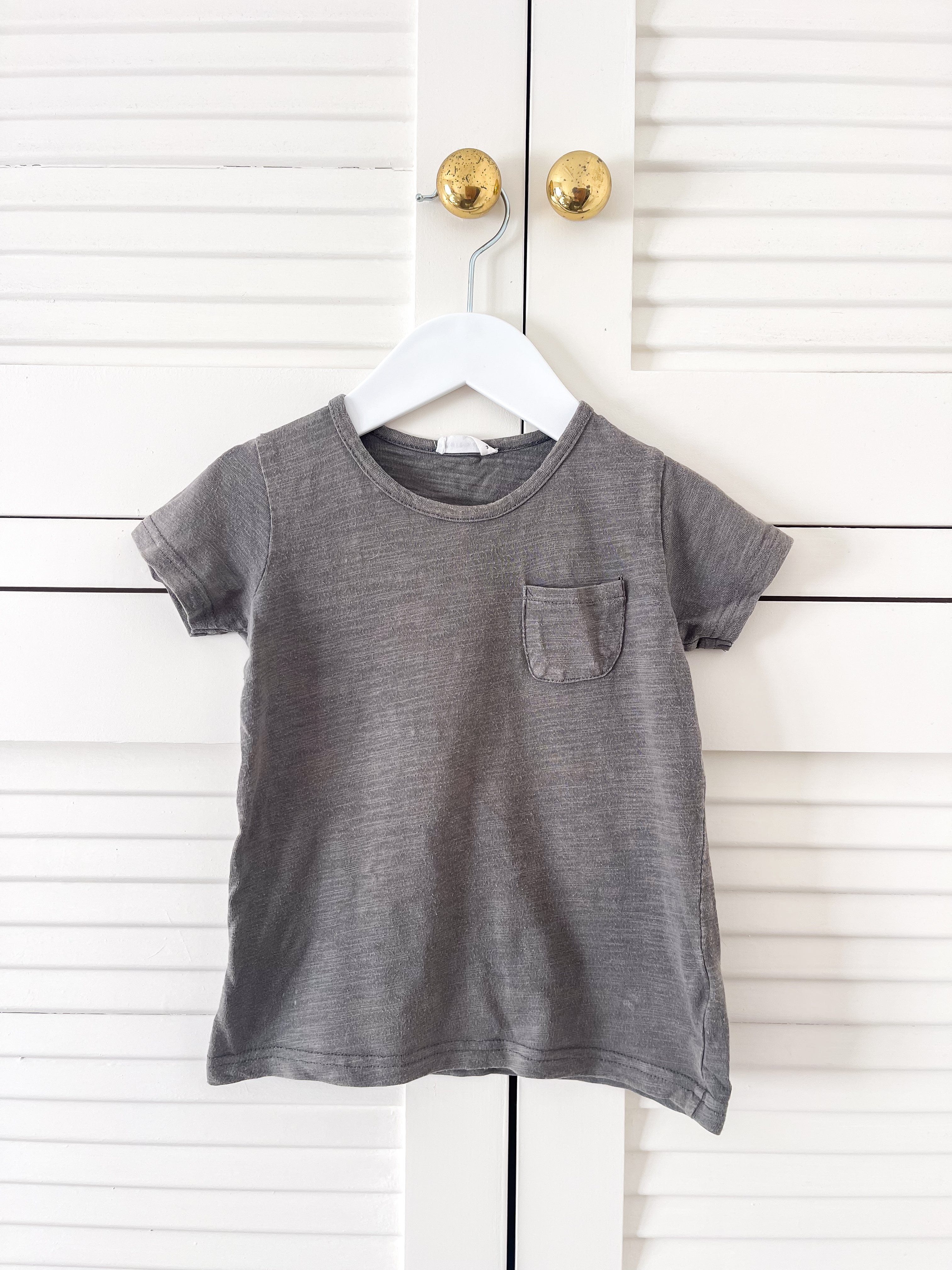 Jamie Kay pocket tee (3y)