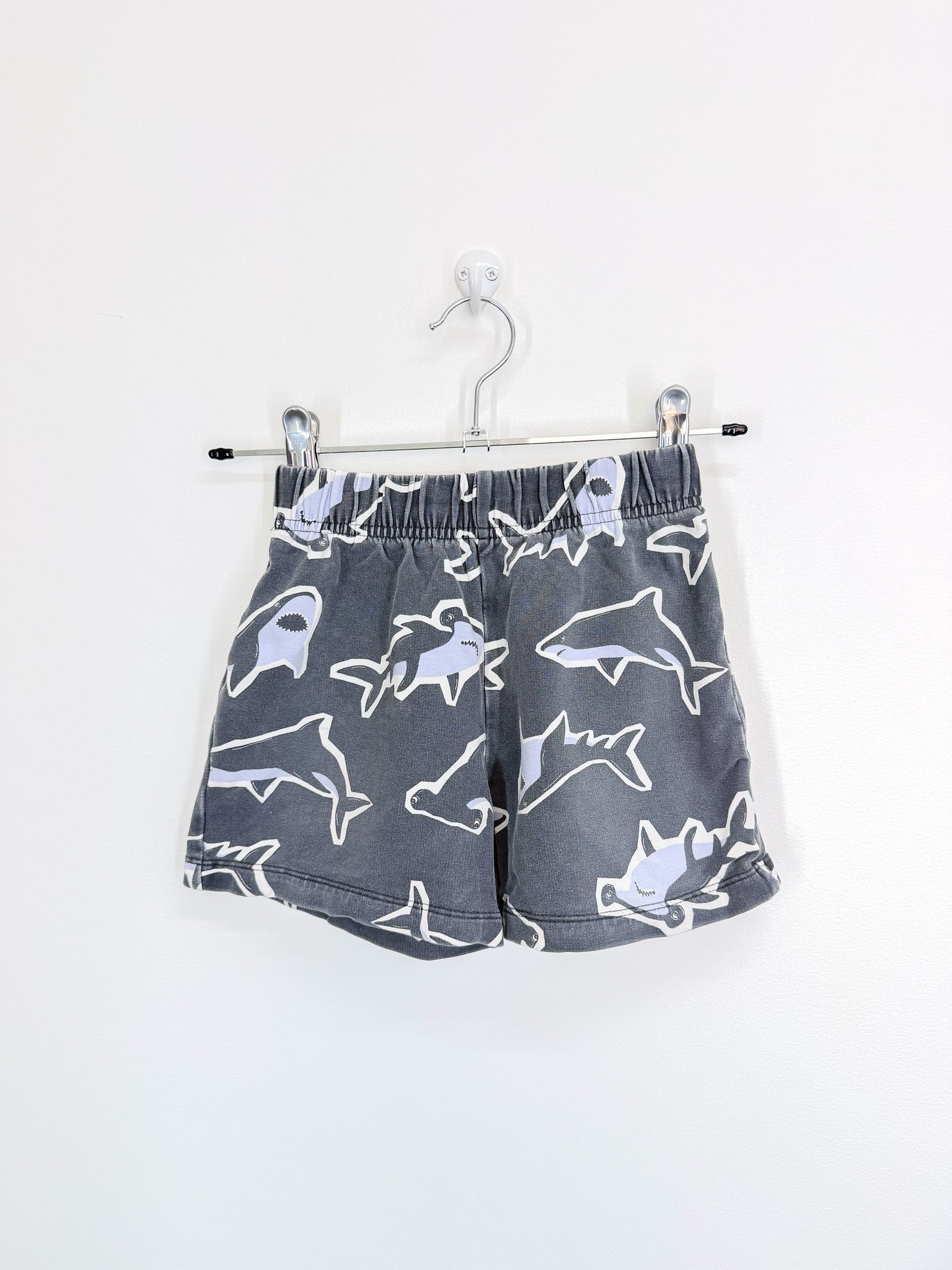 Bonds shorts - sharks (4y)