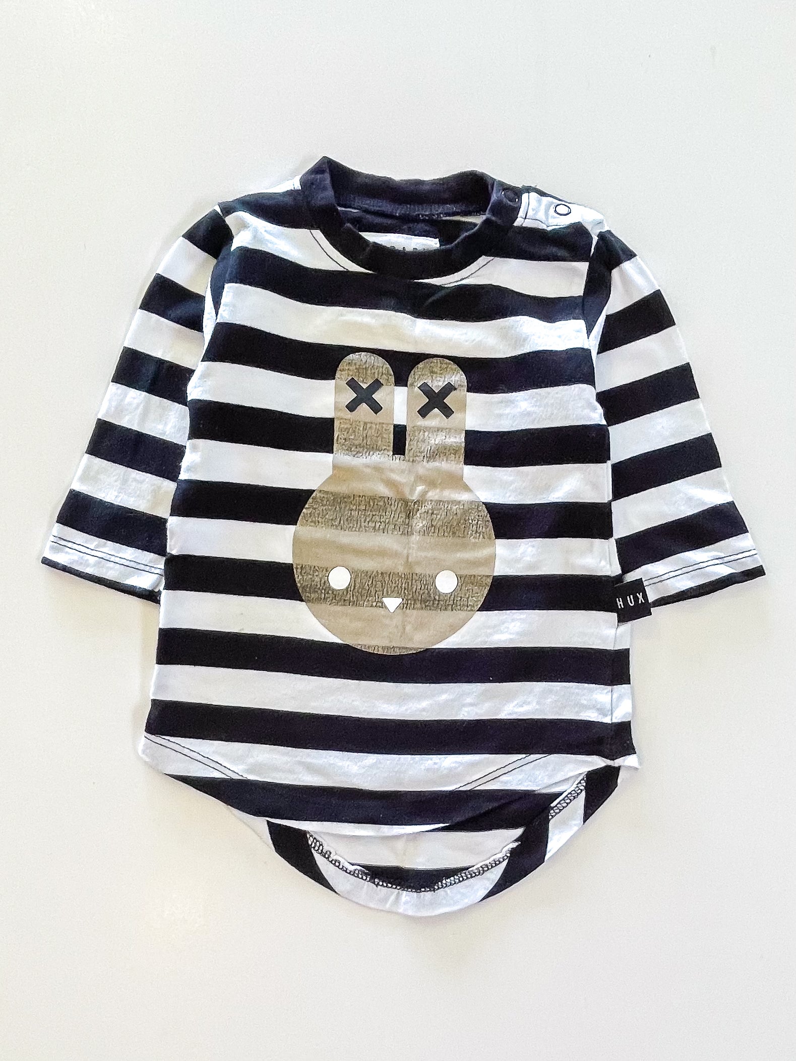 Hux organic gold bunny tee (3-6m)