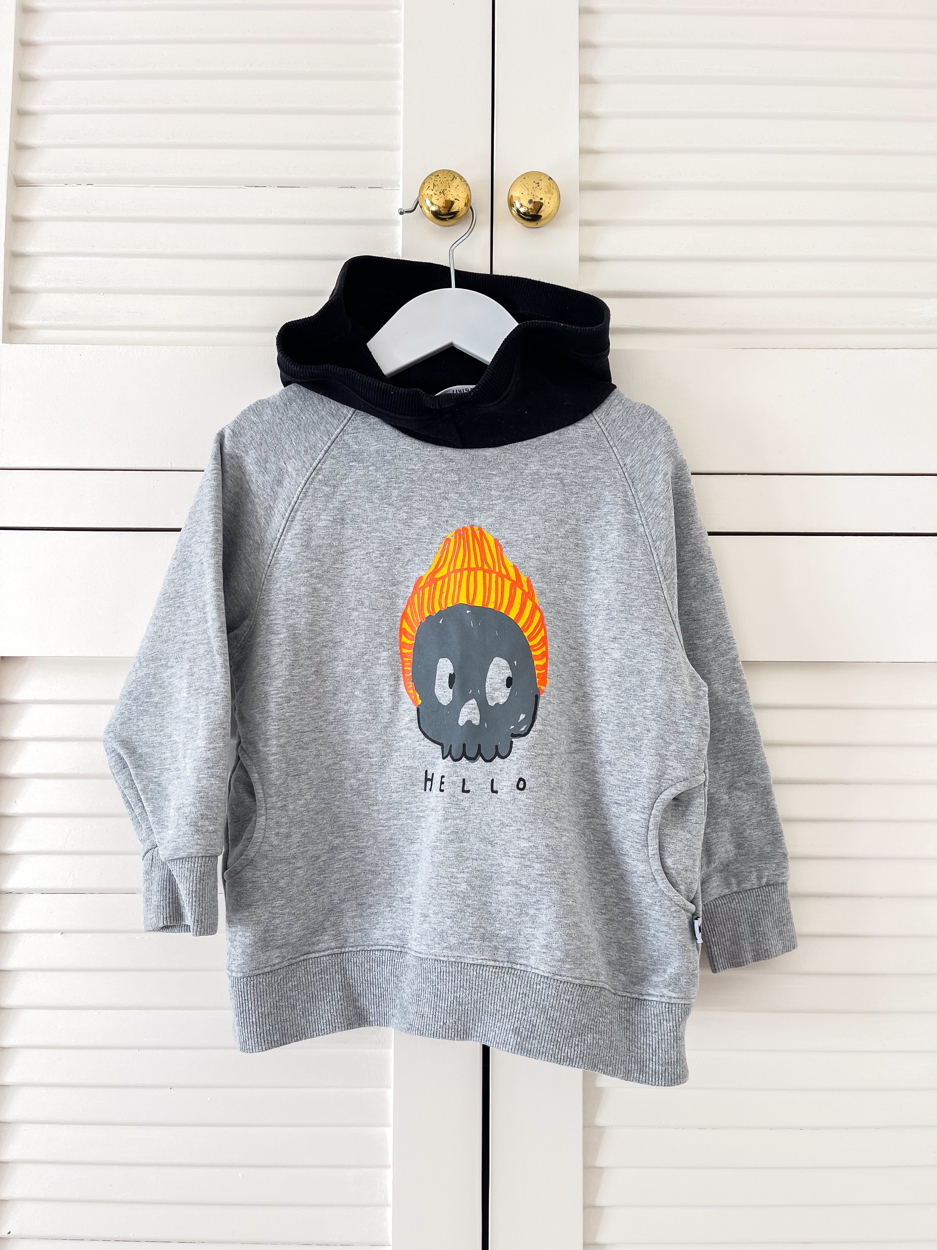 Minti skull furry hoodie (4y)