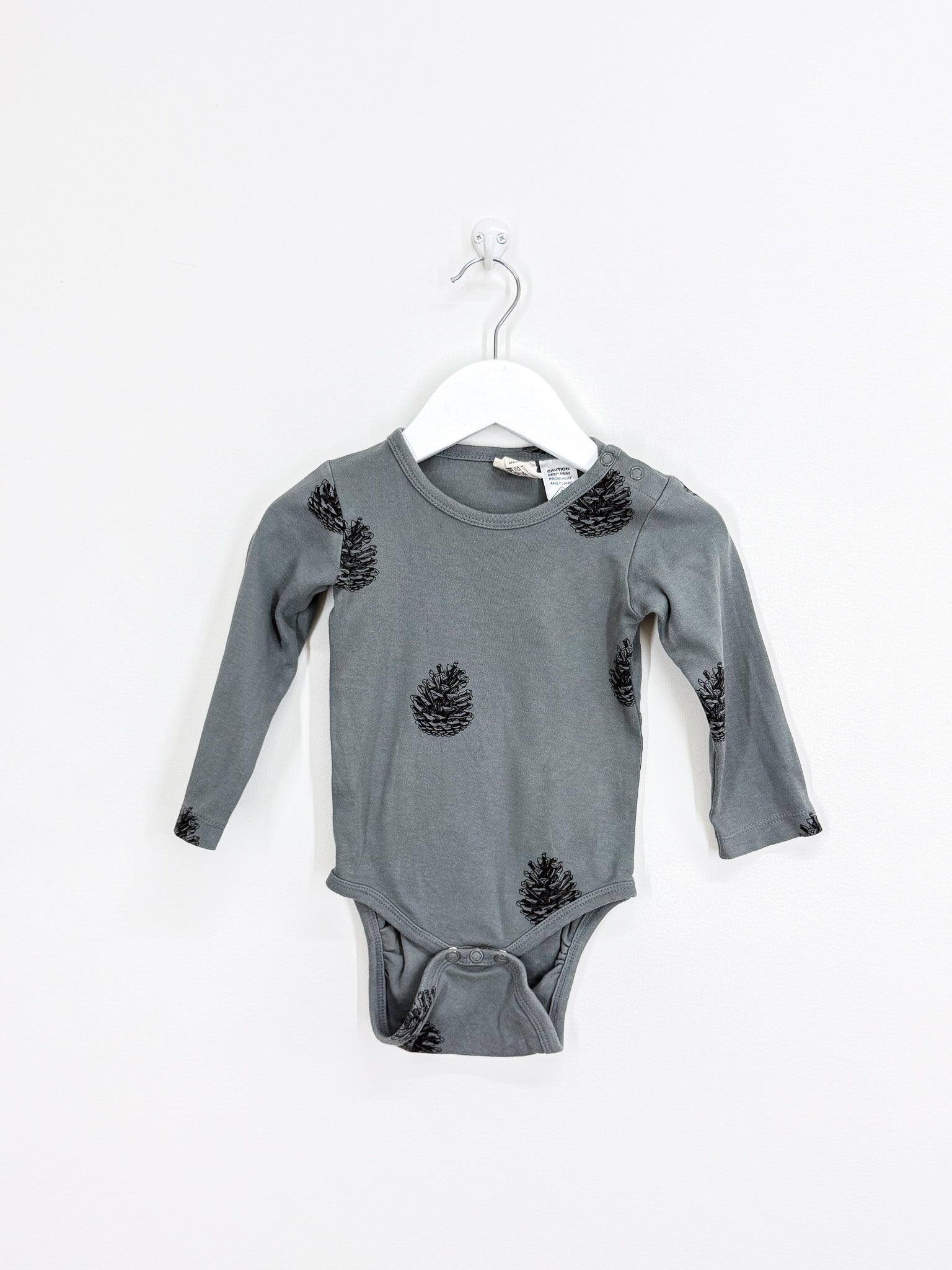 Buck & Baa long sleeve acorn bodysuit (1y)