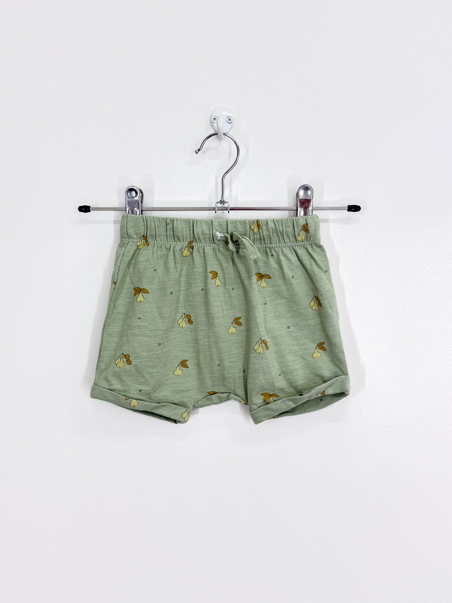 Wilson & Frenchy organic drawstring shorts - pears (3-6m)