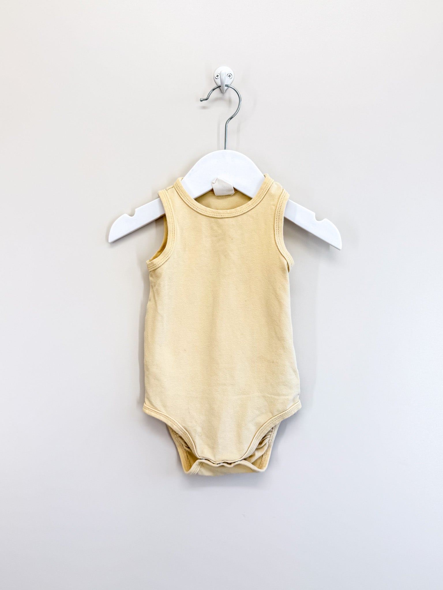 Little Bundle essentials singletsuit - lemon (6-12m)