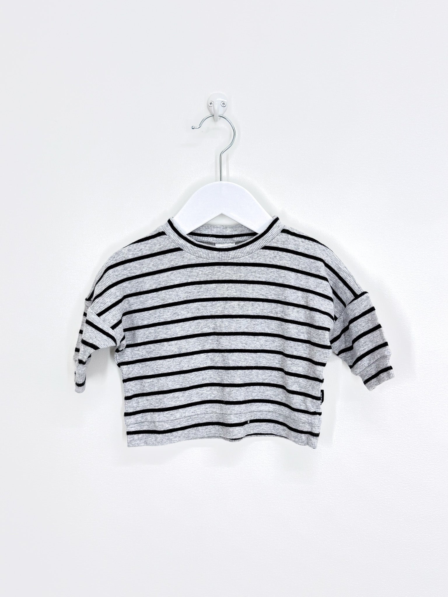 Bonds boxy rib stripe tee (0-3m)
