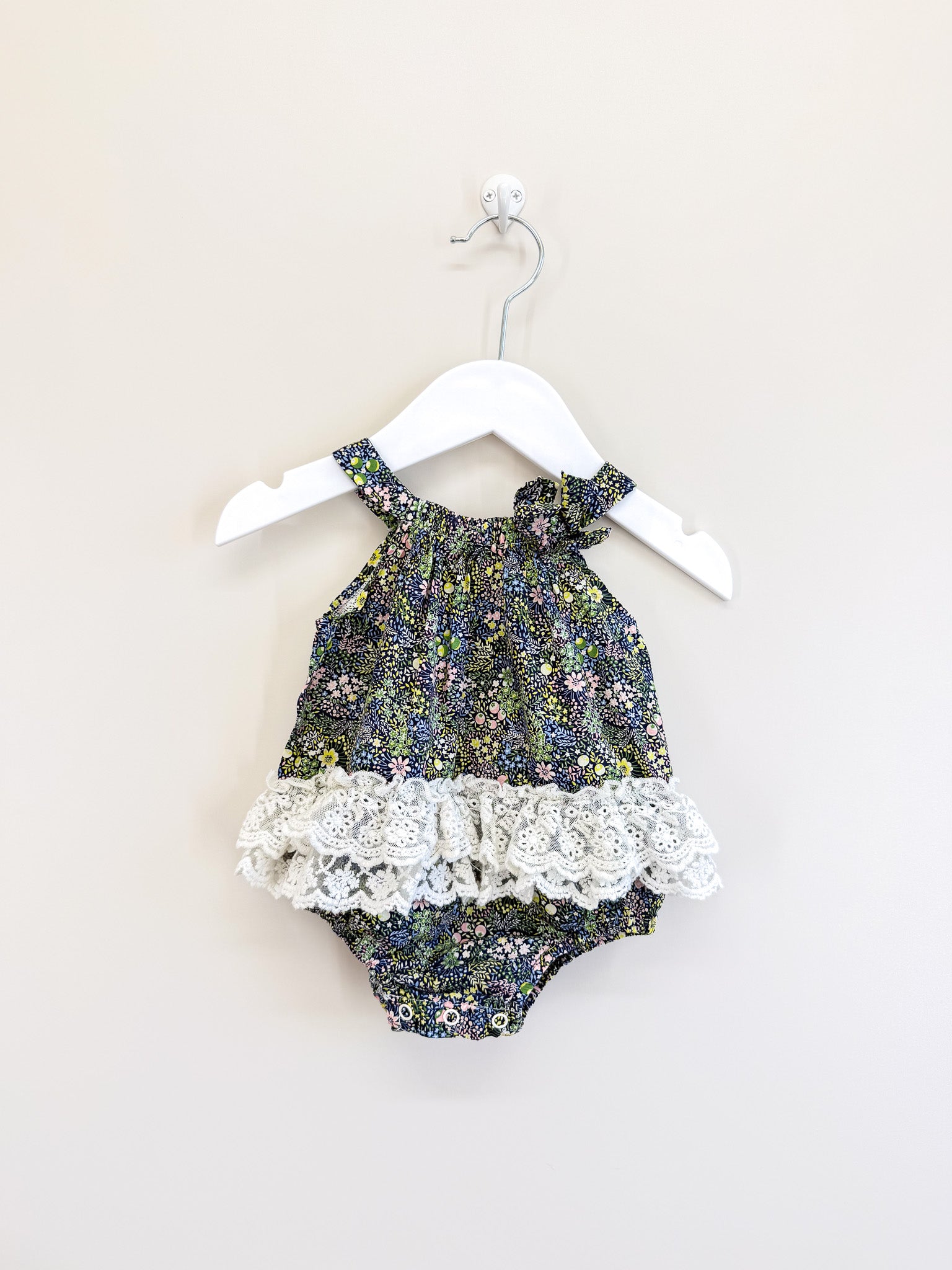 Bébé by Minihaha floral lace playsuit (3-6m)