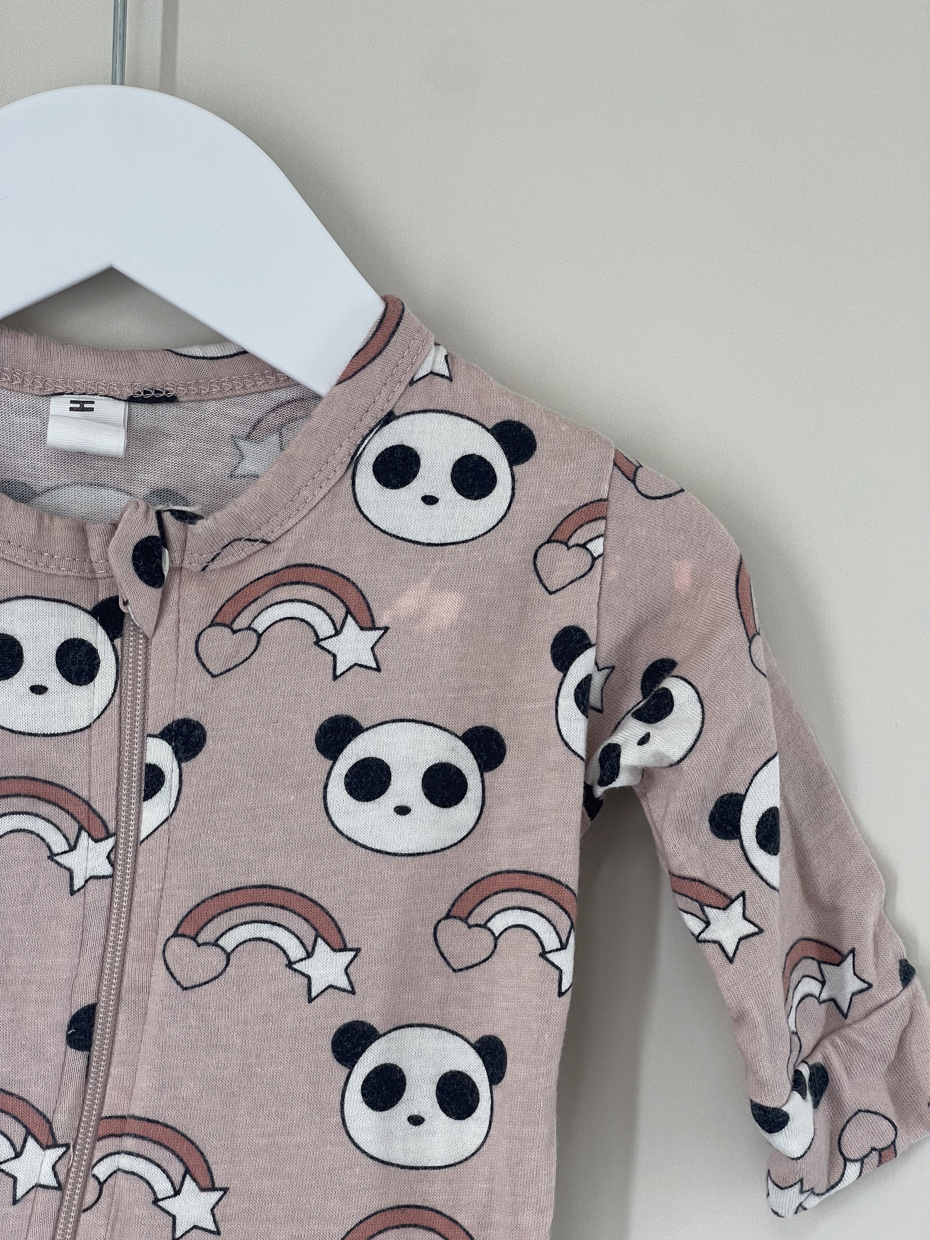 Hux organic panda rainbow zip romper (3-6m)