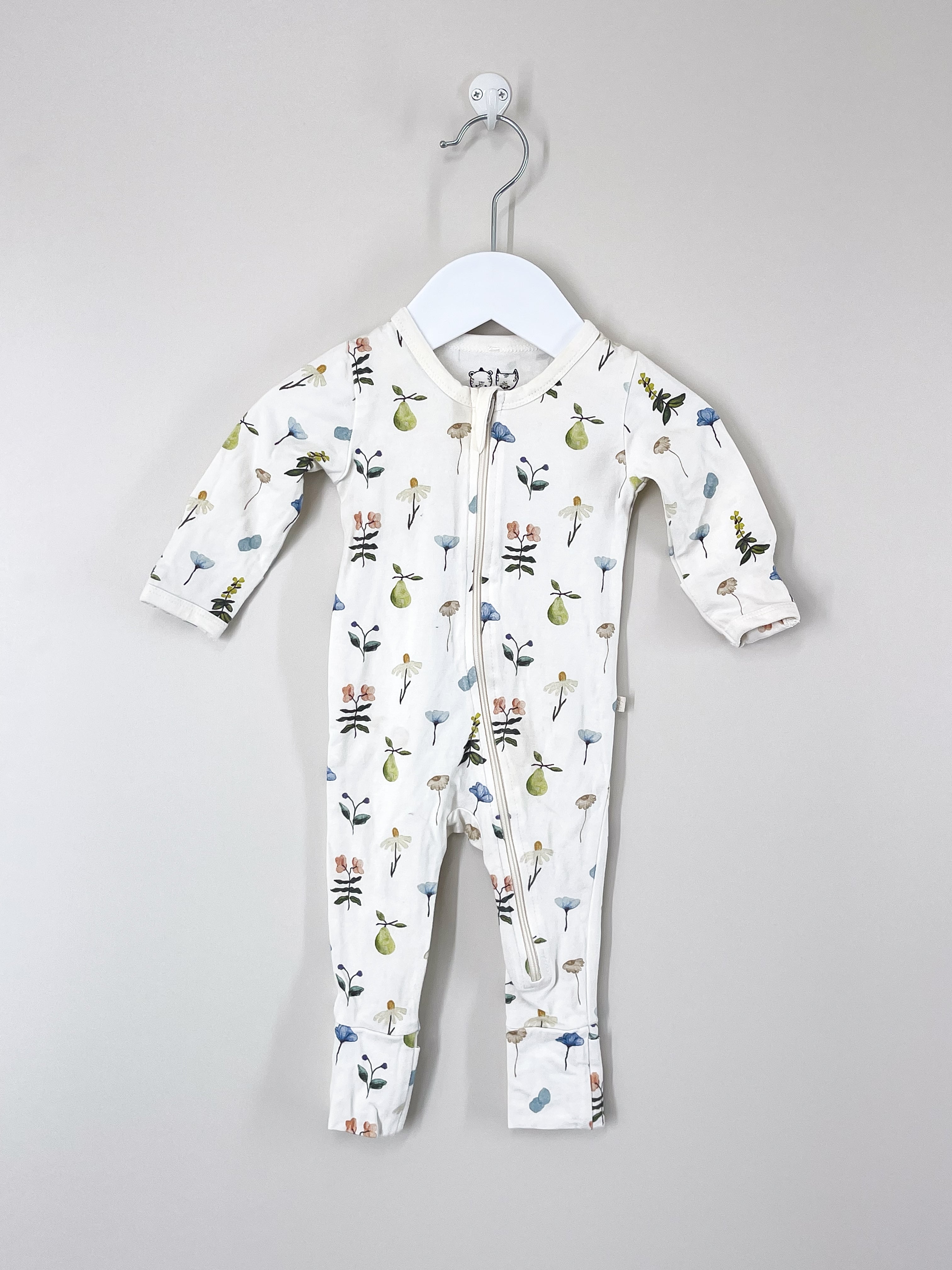 Wilson & Frenchy organic zipsuit (0-3m)