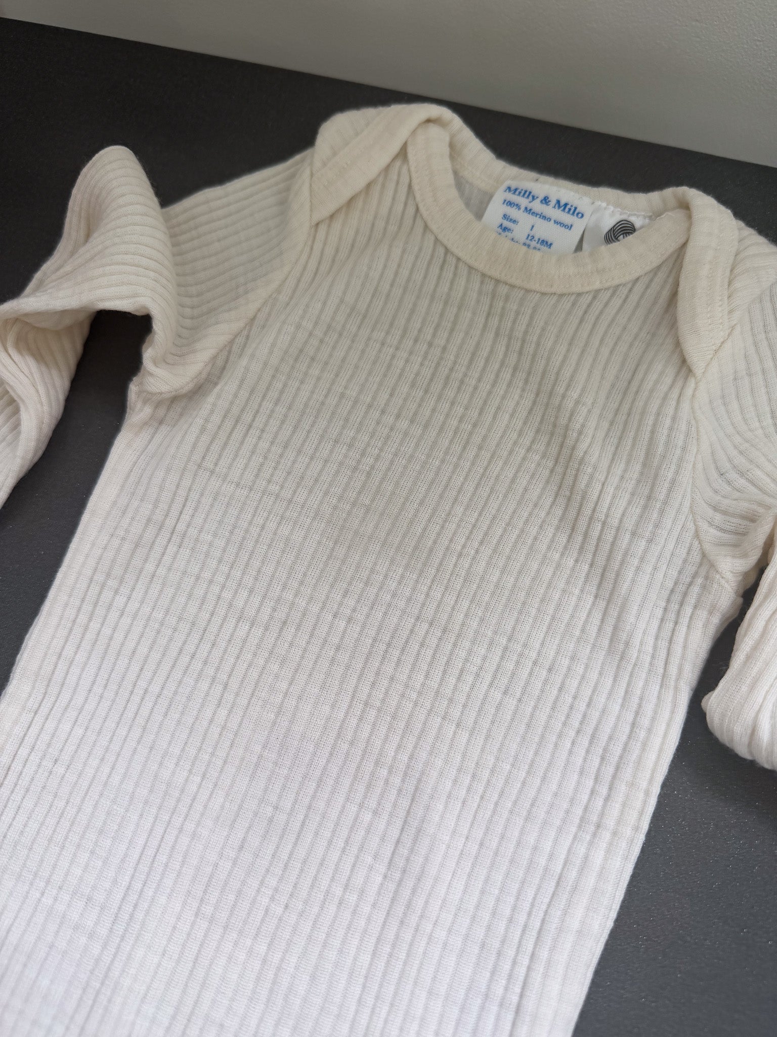 Milly & Milo merino rib bodysuit (12-18m)