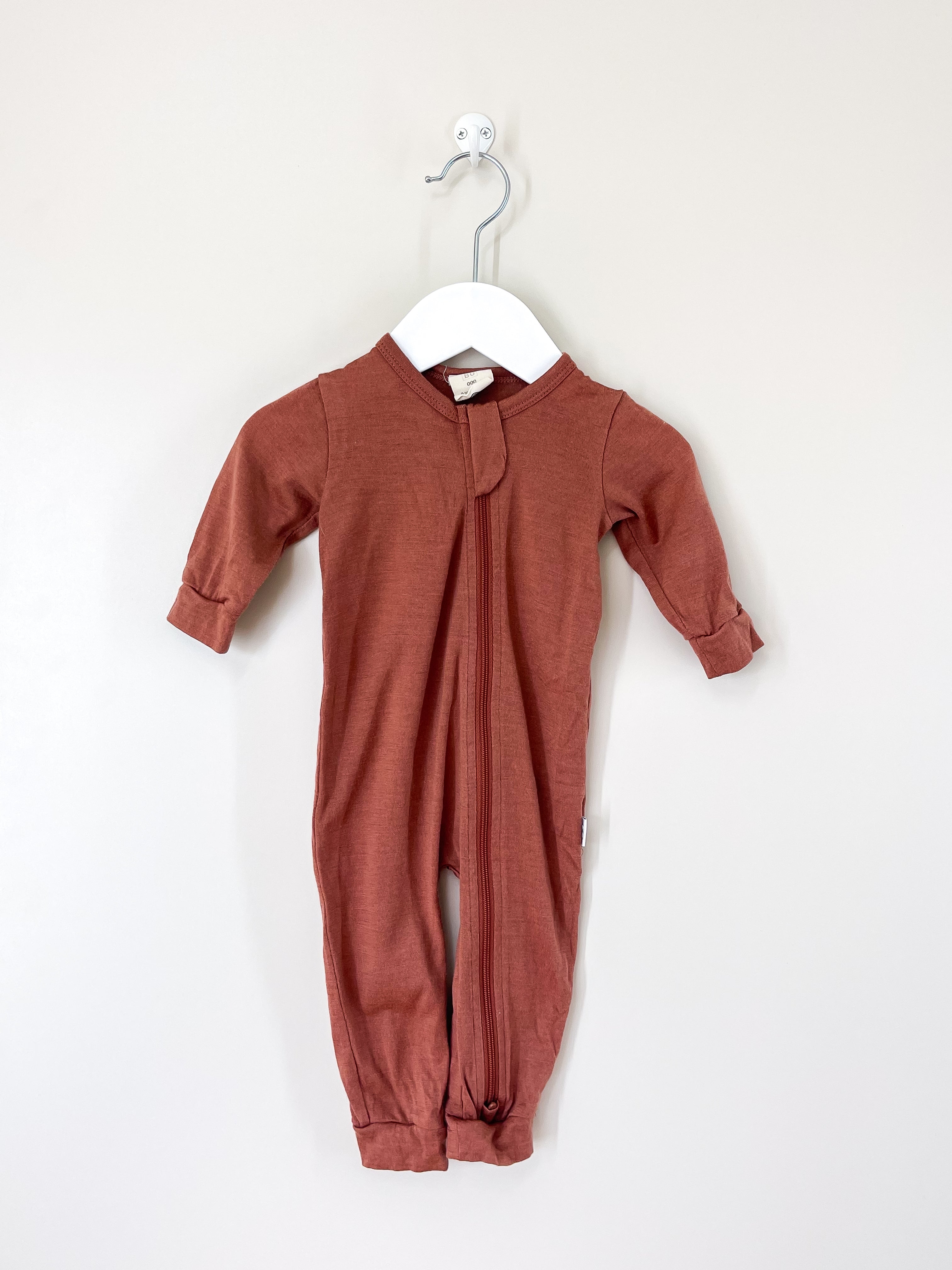 Babu merino zip onesie (0-3m)