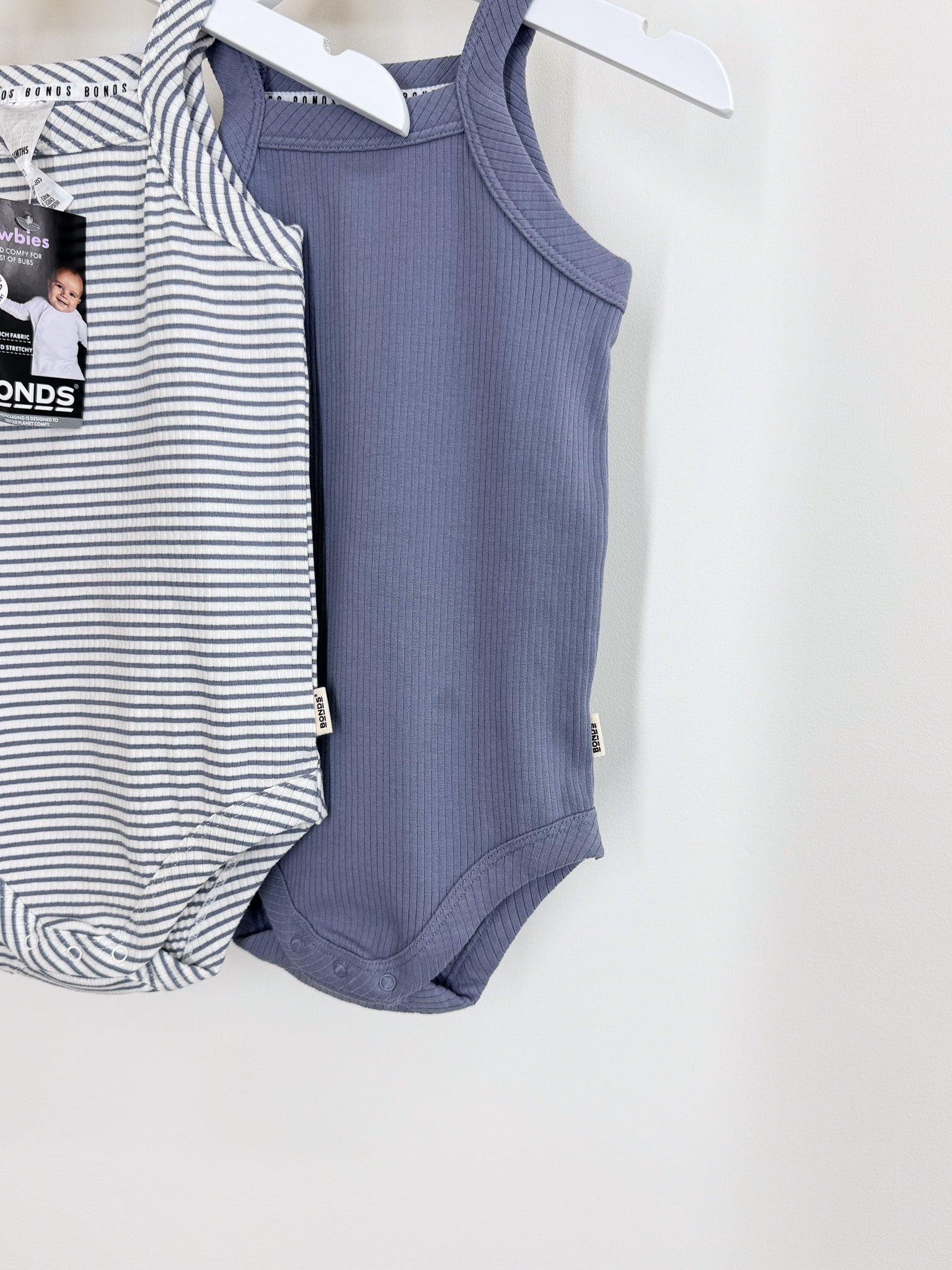 BNWT Bonds newbies rib singletsuit 2 pack (18-24m)