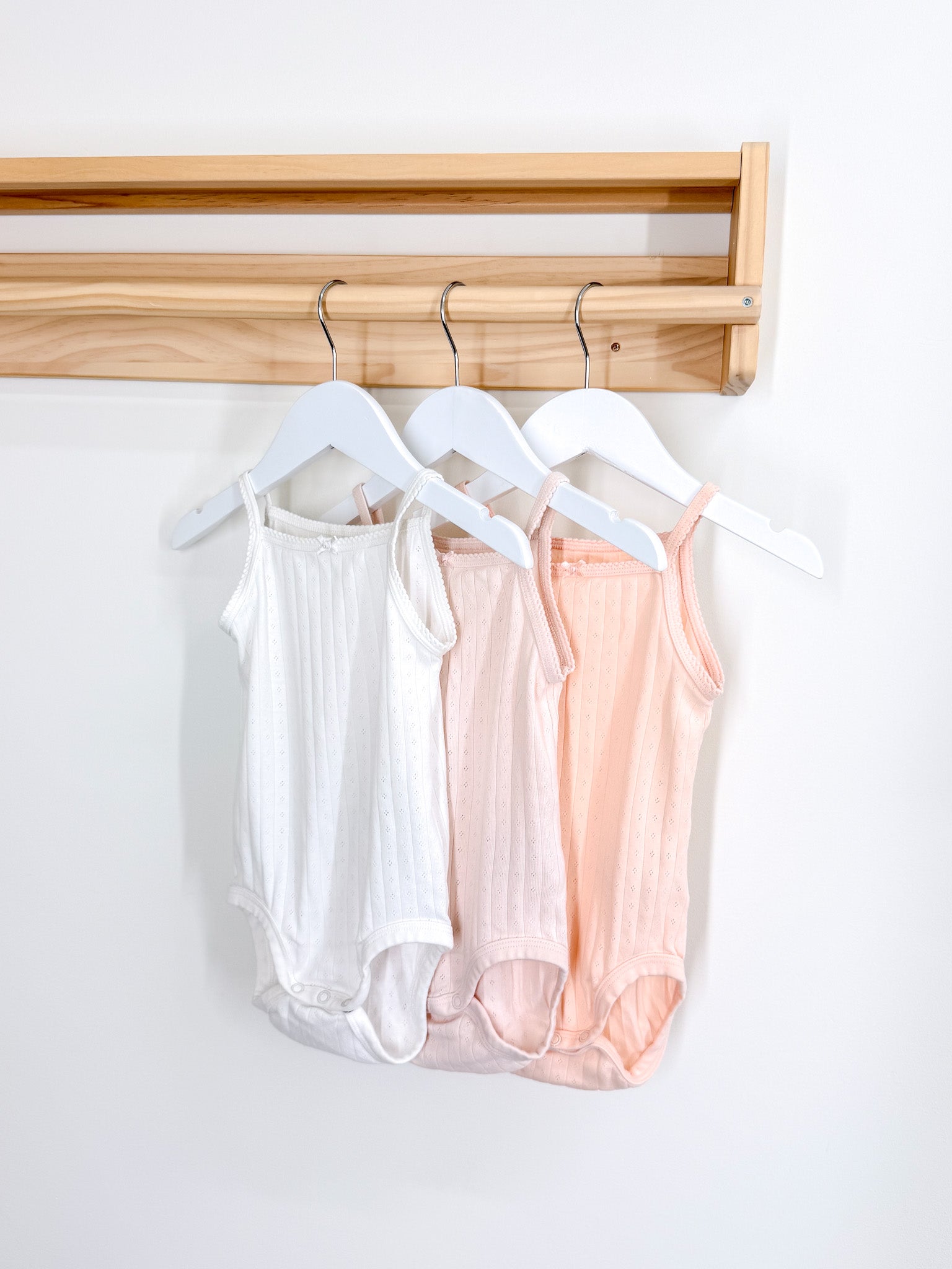 H&M organic pointelle singletsuit 3 pack bundle (12-18m)