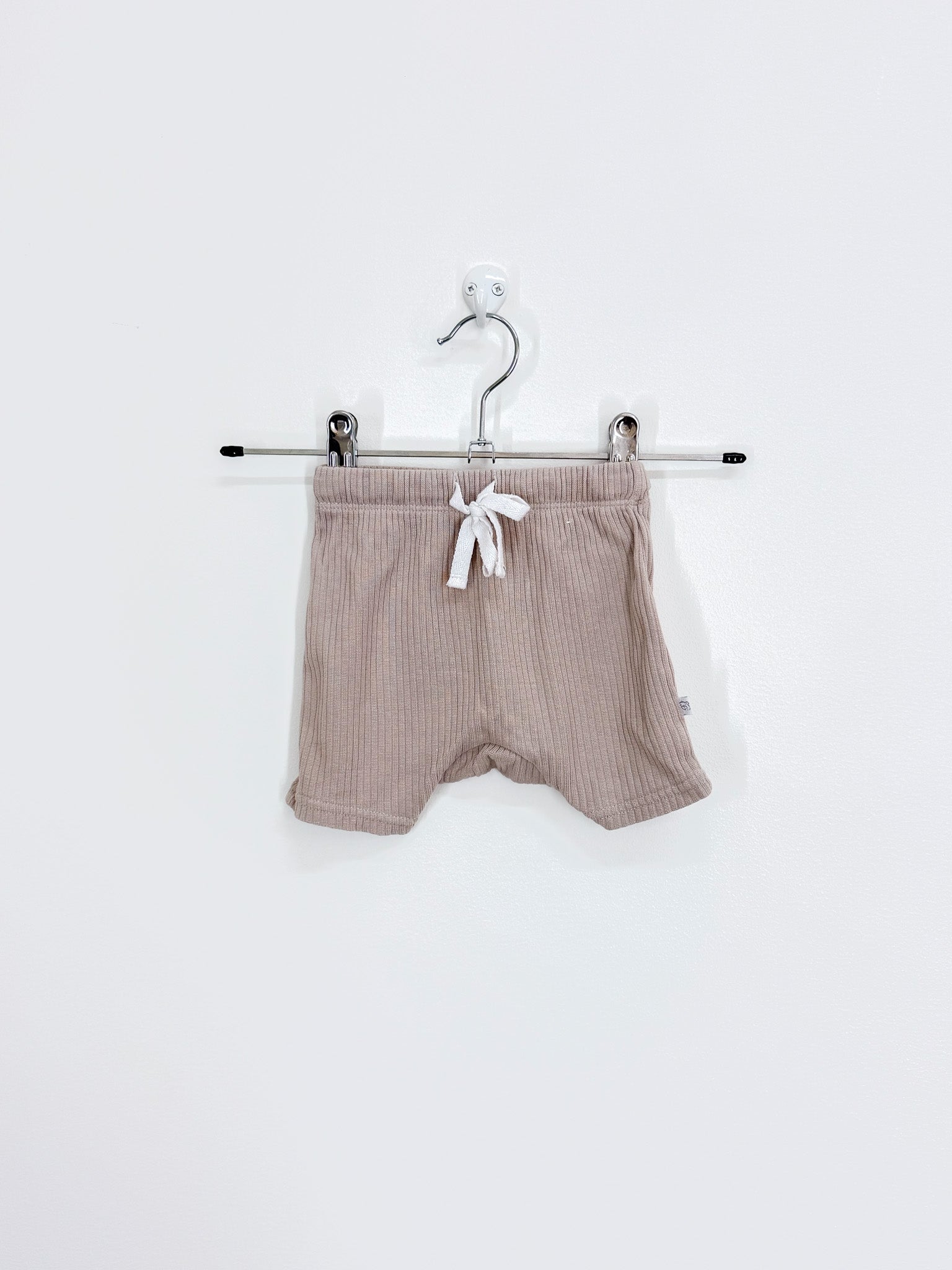 Teeny Weeny rib shorts (3-6m)