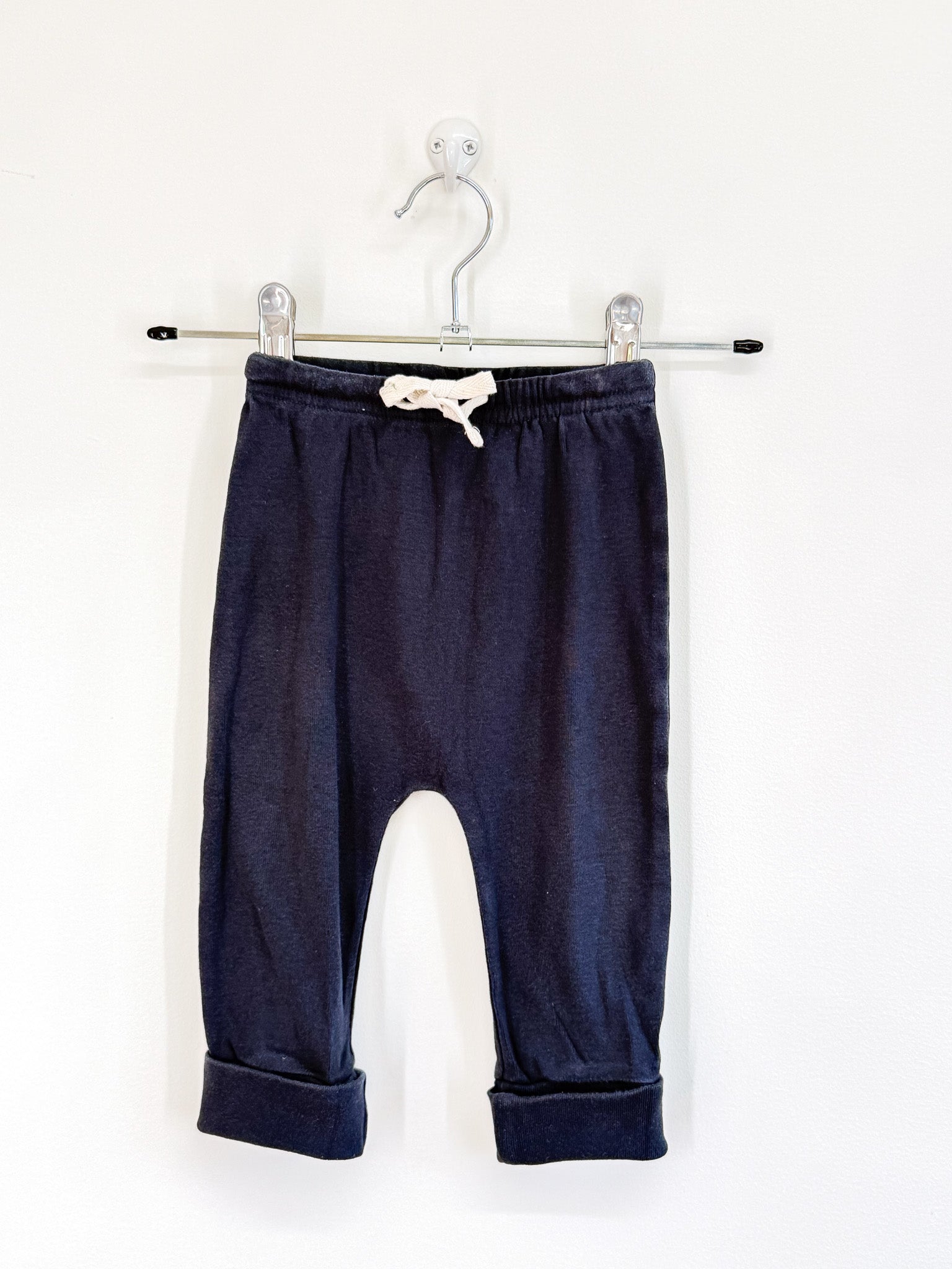 Nature Baby organic drawstring pants - navy (0-3m)