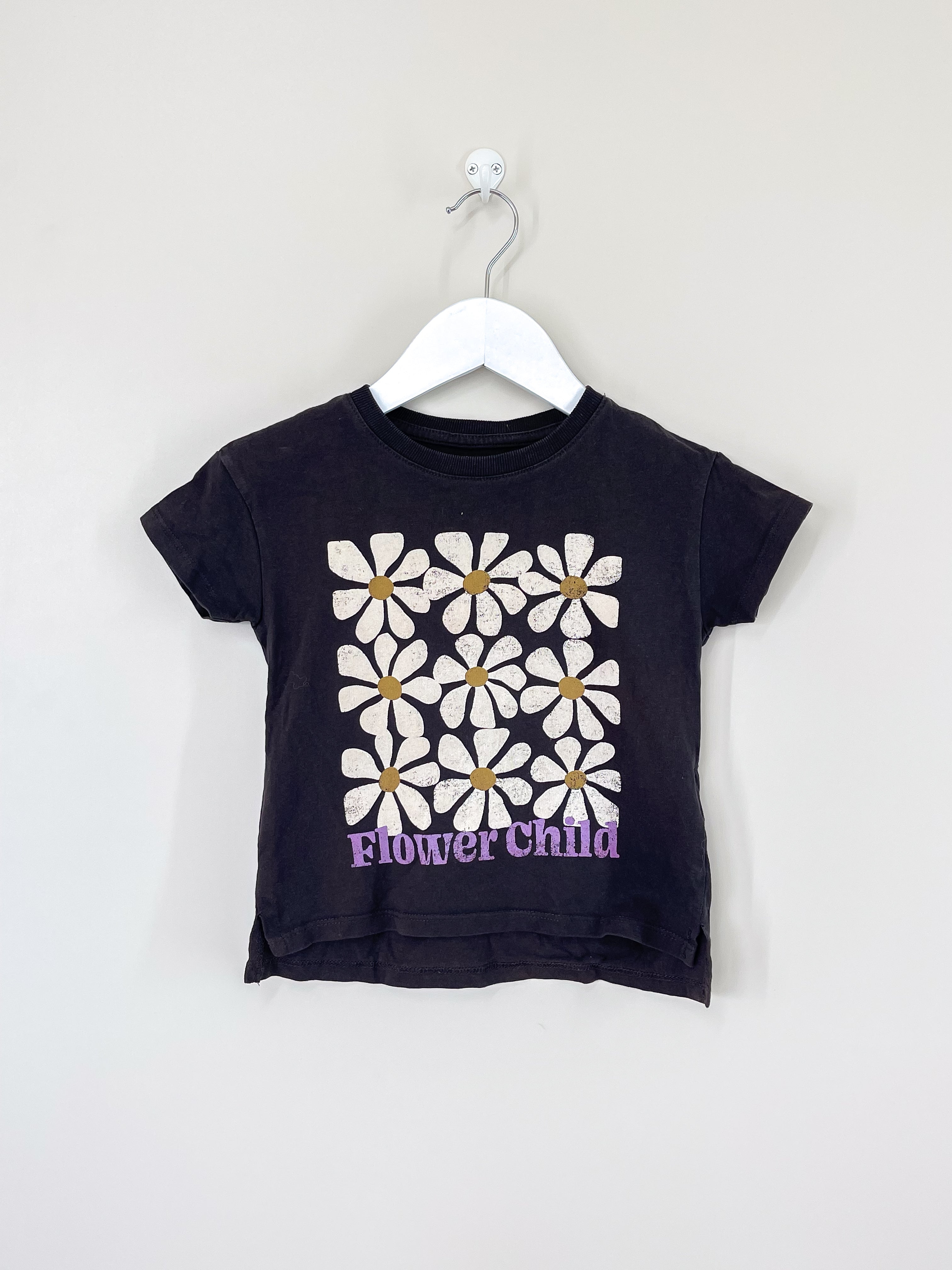 Cotton On Kids flower child tee (3y)