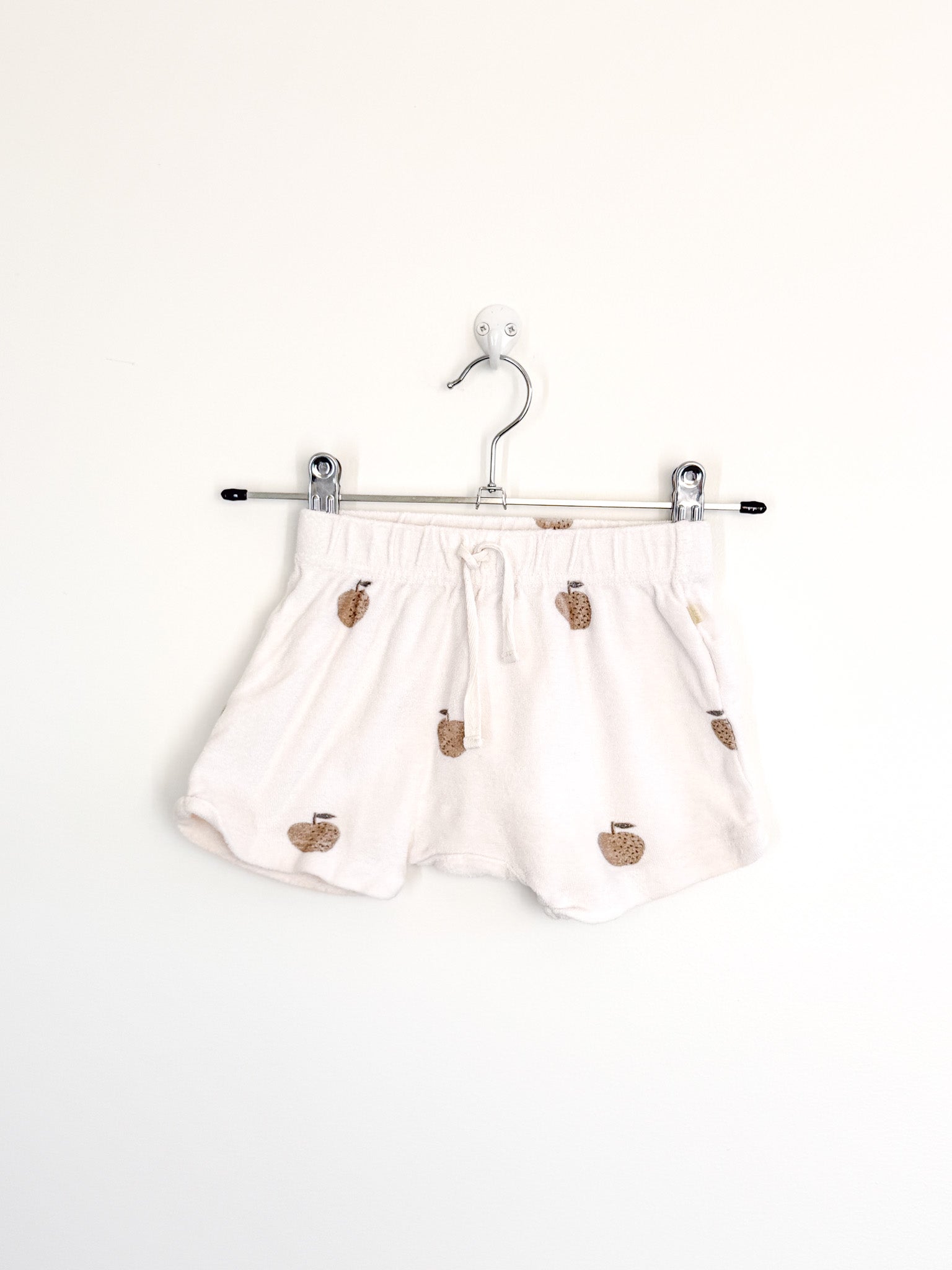 Wilson & Frenchy organic terry shorts - apple papple (6-12m)