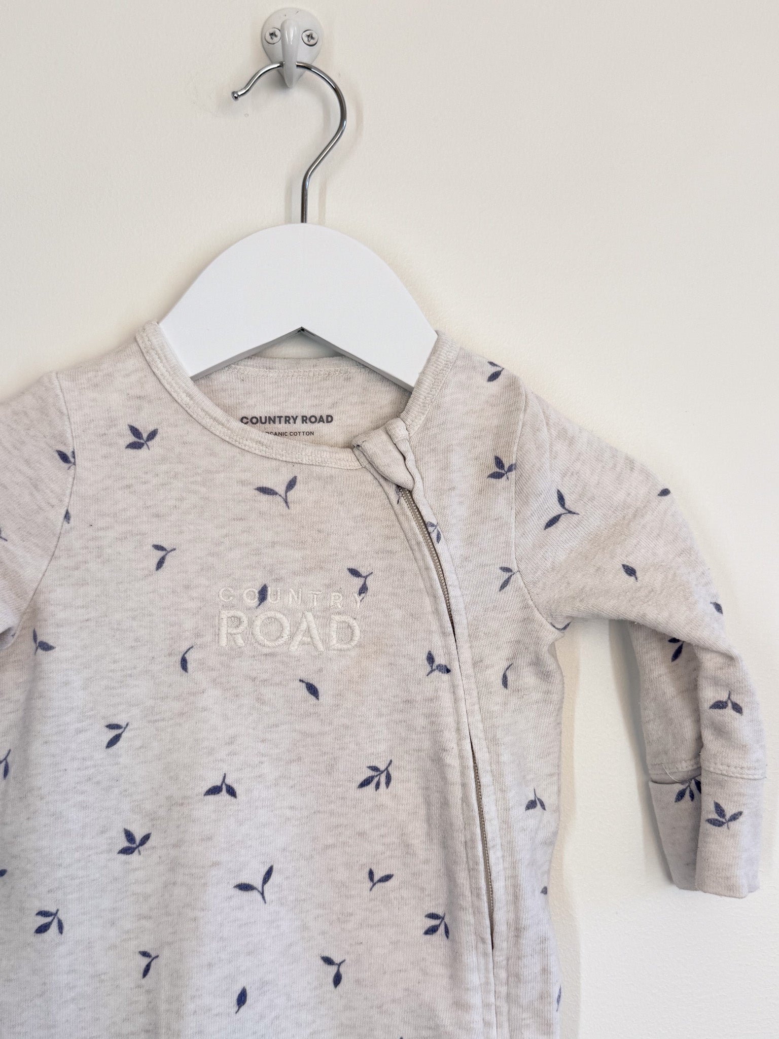 Country Road organic zipsuit (3-6m)