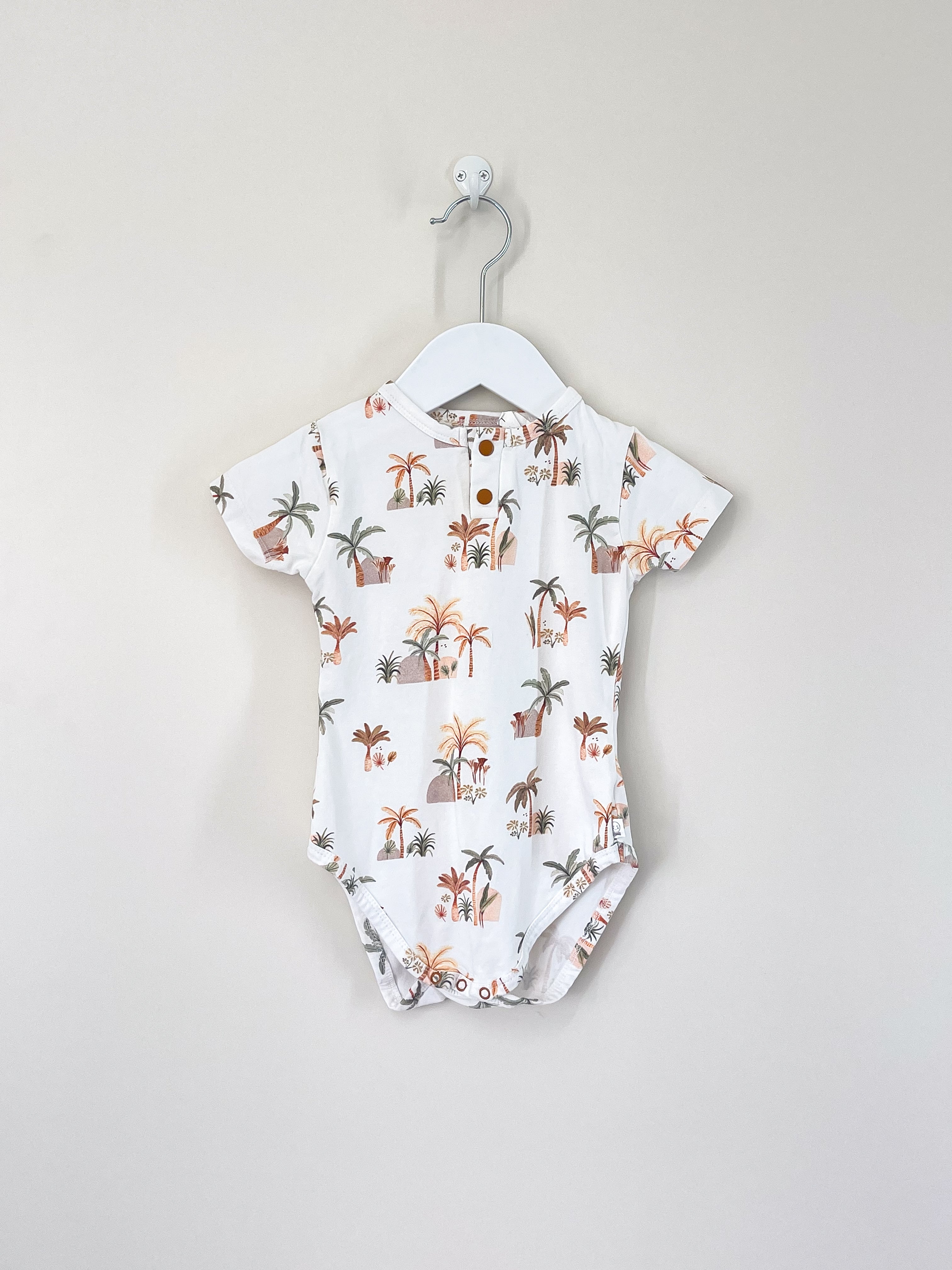 Snuggle Hunny organic bodysuit - palm springs (newborn)