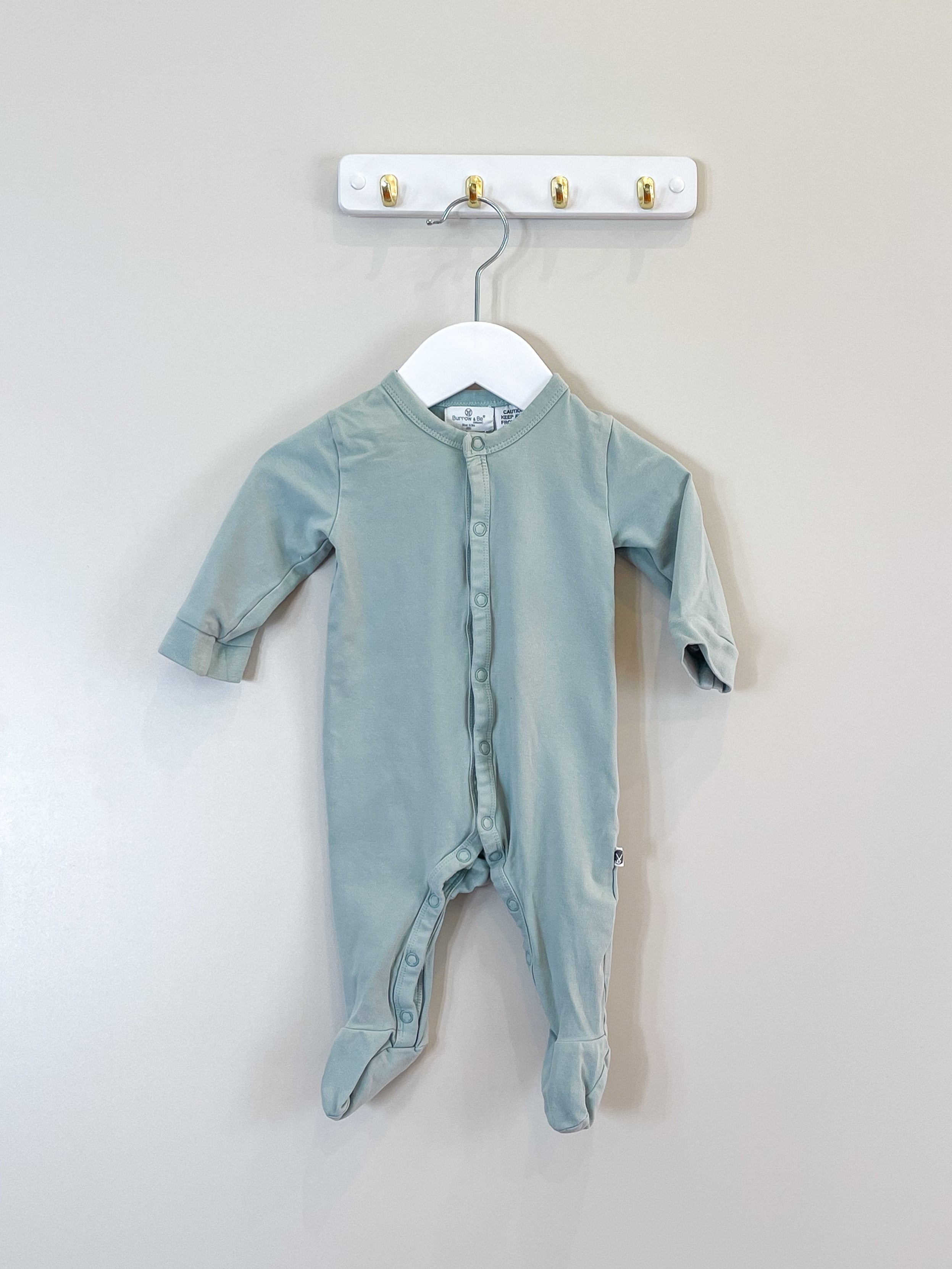 Burrow & Be organic essentials onesie (0-3m)