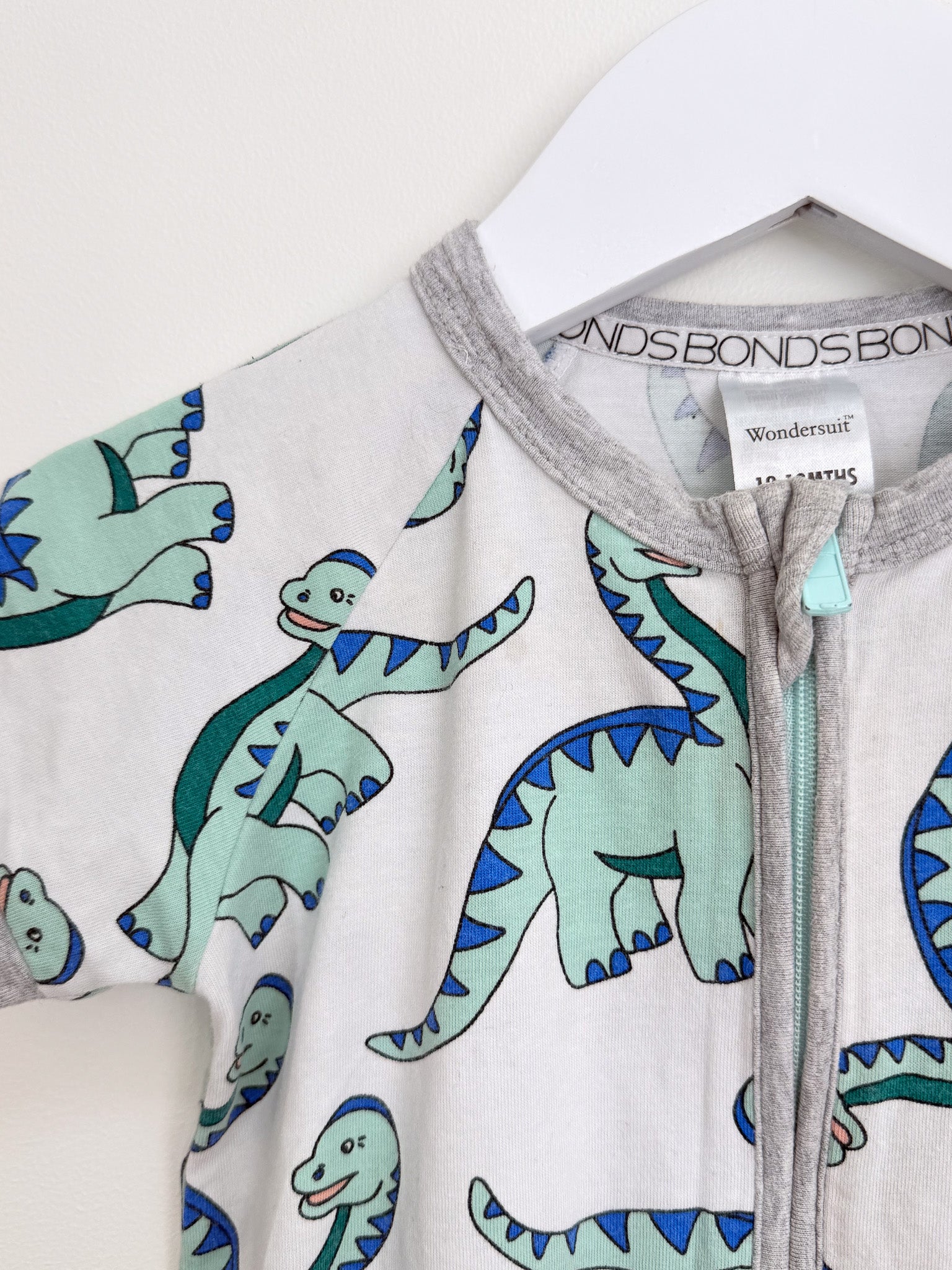 Bonds wondersuit - dinos (12-18m)