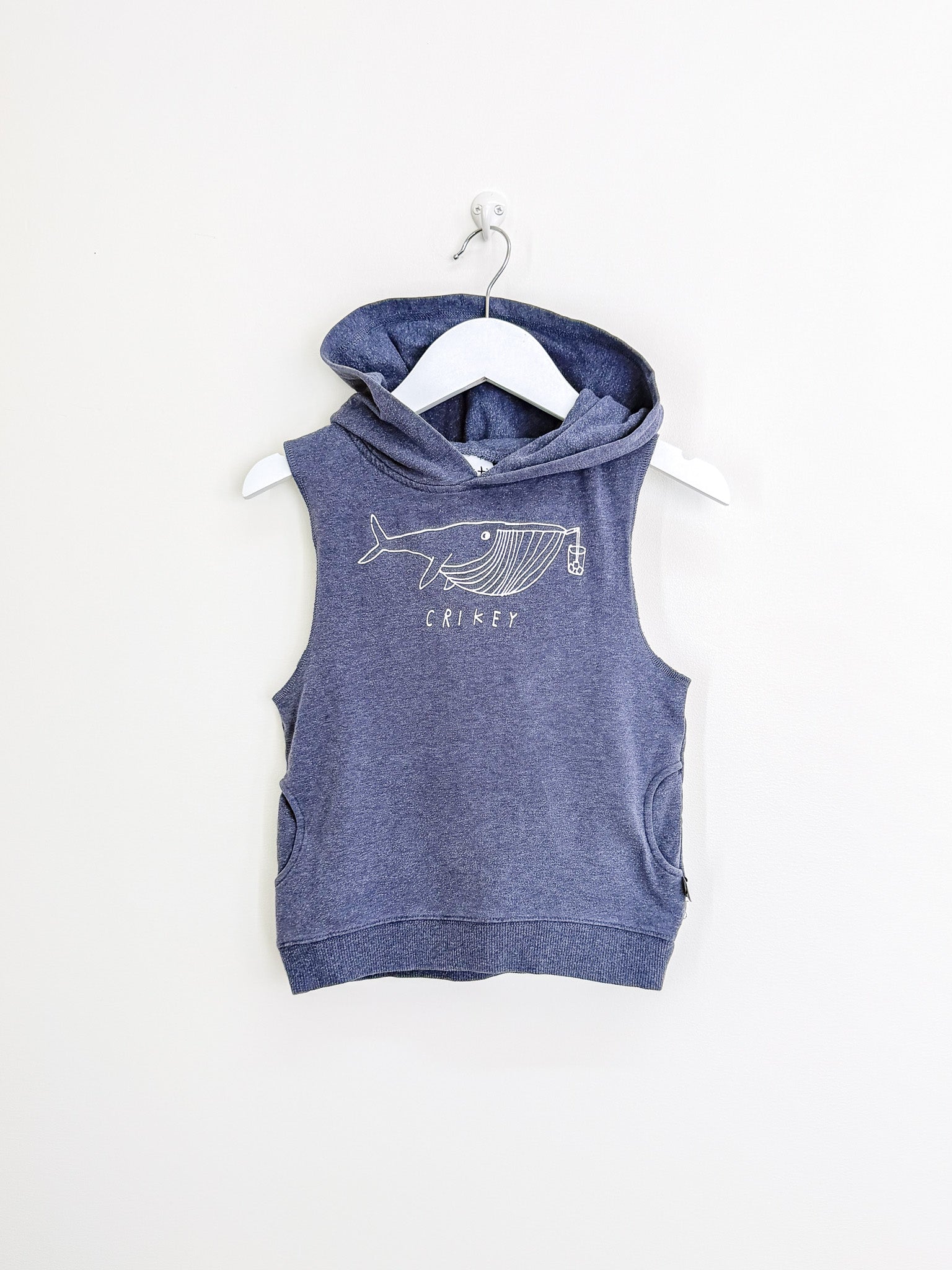 Minti crikey whale sleeveless hoodie (3y)