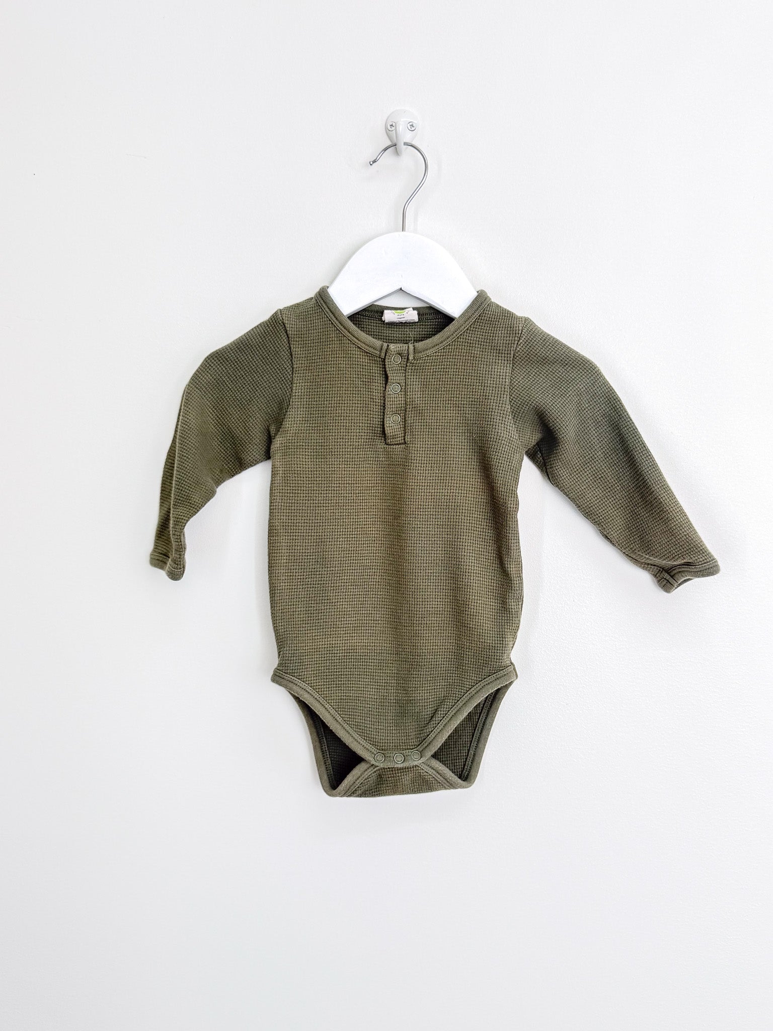 Nature Baby organic waffle henley bodysuit (6-12m)