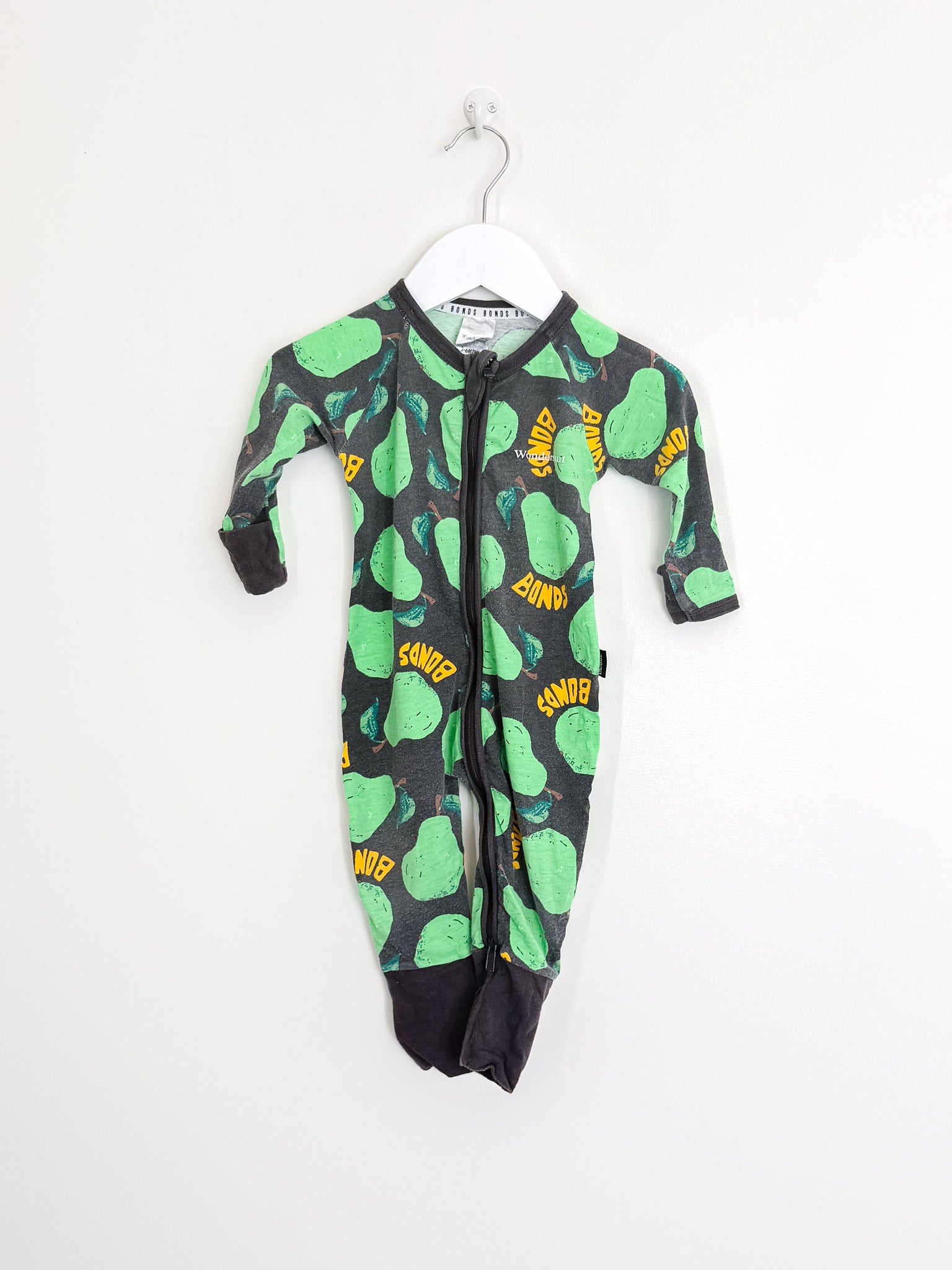 Bonds wondersuit - pears (3-6m)