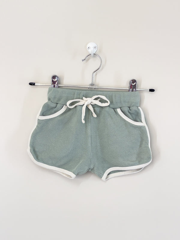Nature Baby organic jenny waffle shorts (2y)
