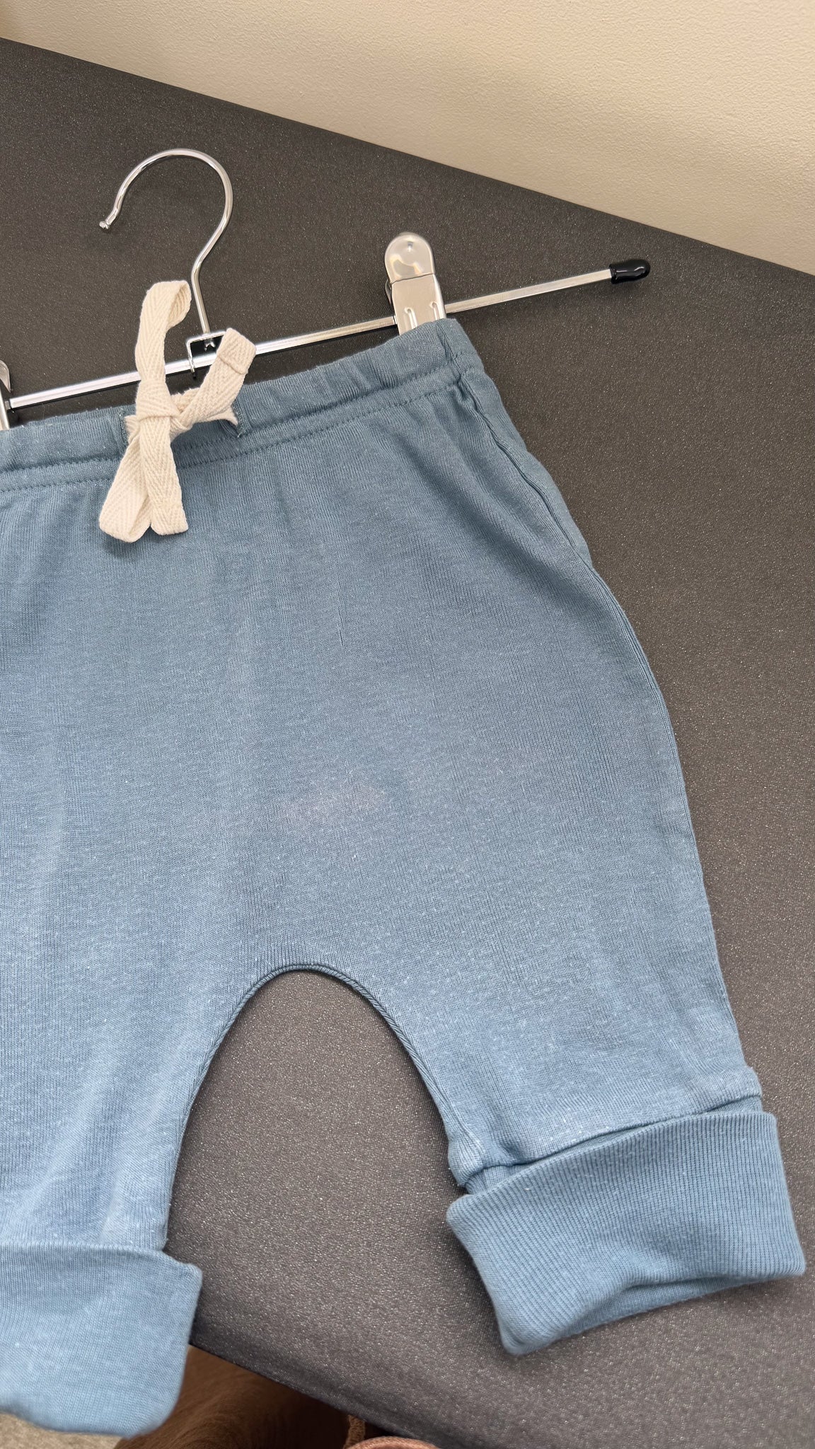 Nature Baby organic drawstring pants (newborn)