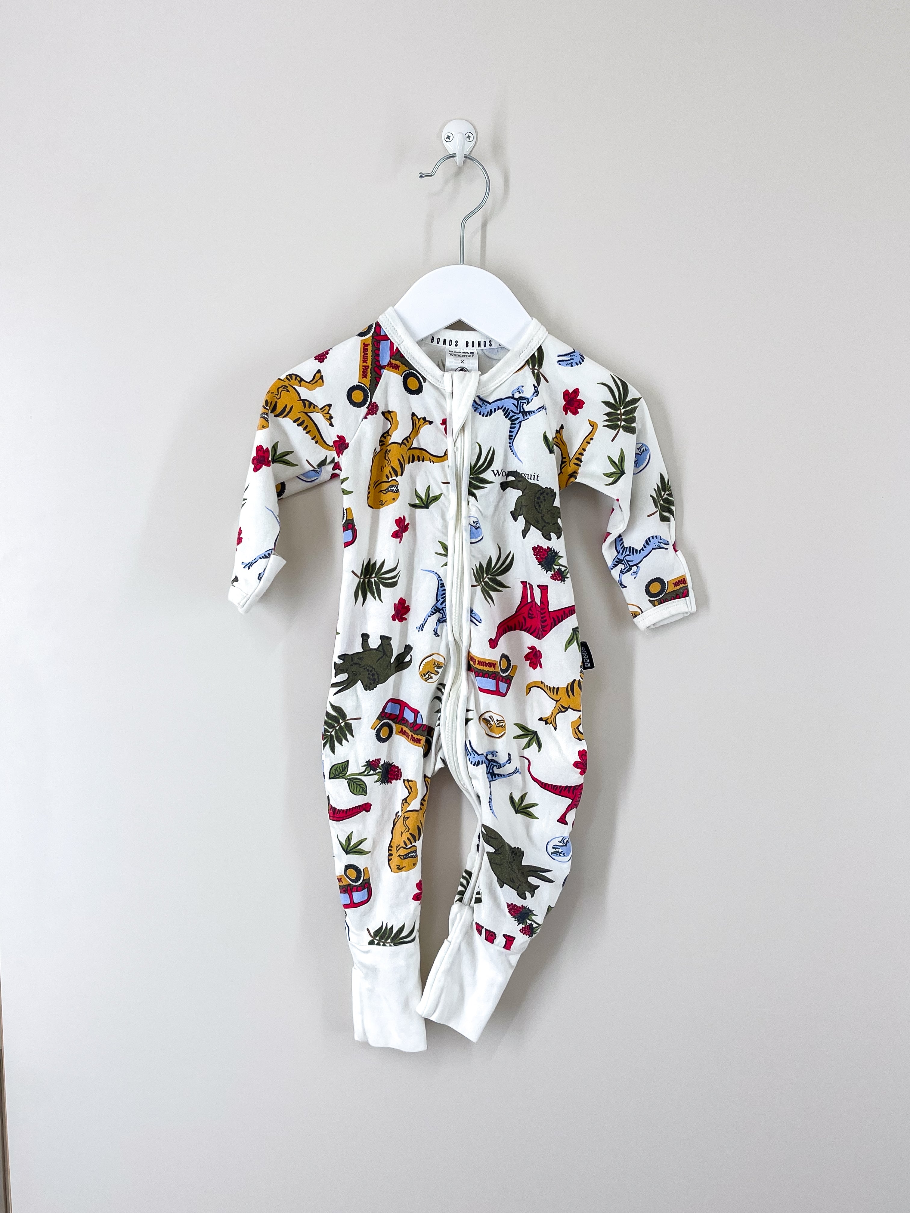 Bonds x Jurassic Park wondersuit (3-6m)