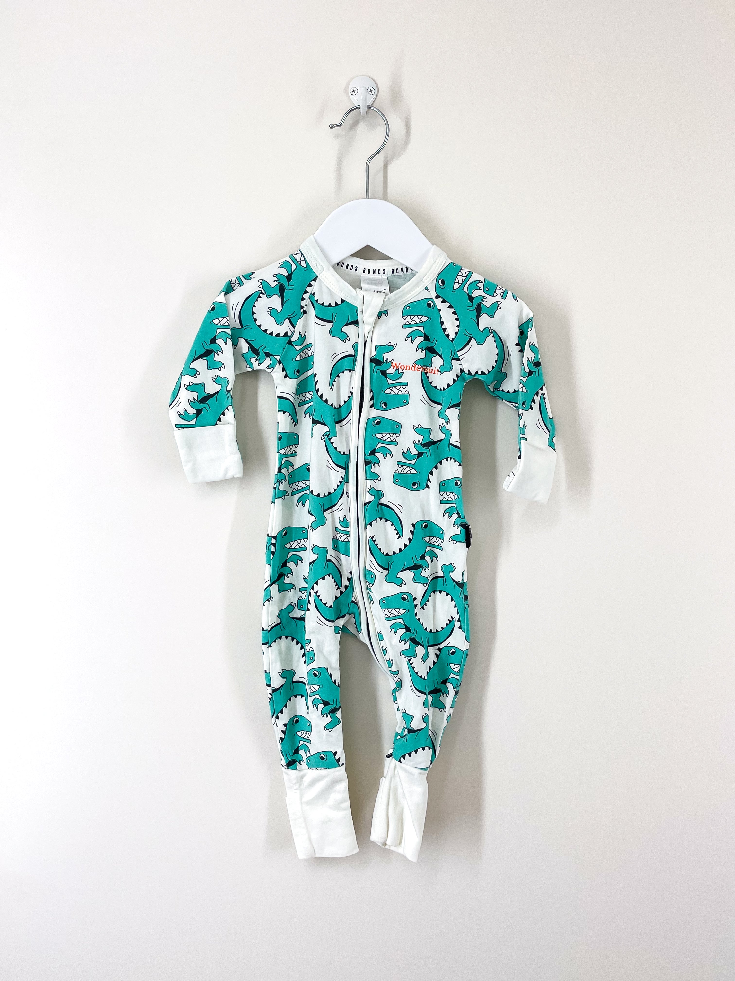 Bonds wondersuit - dinos (3-6m)