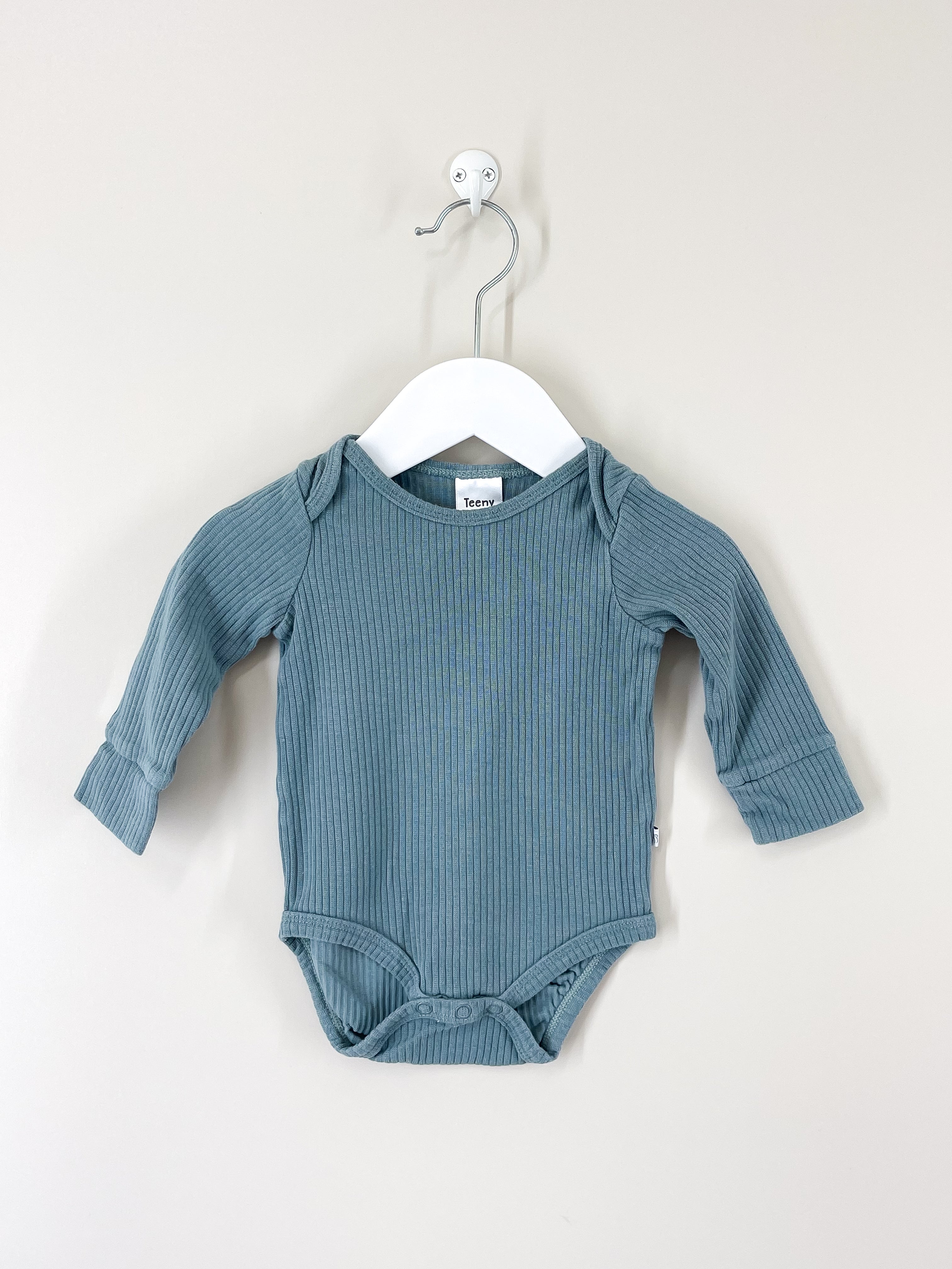 Teeny Weeny rib bodysuit (3-6m)