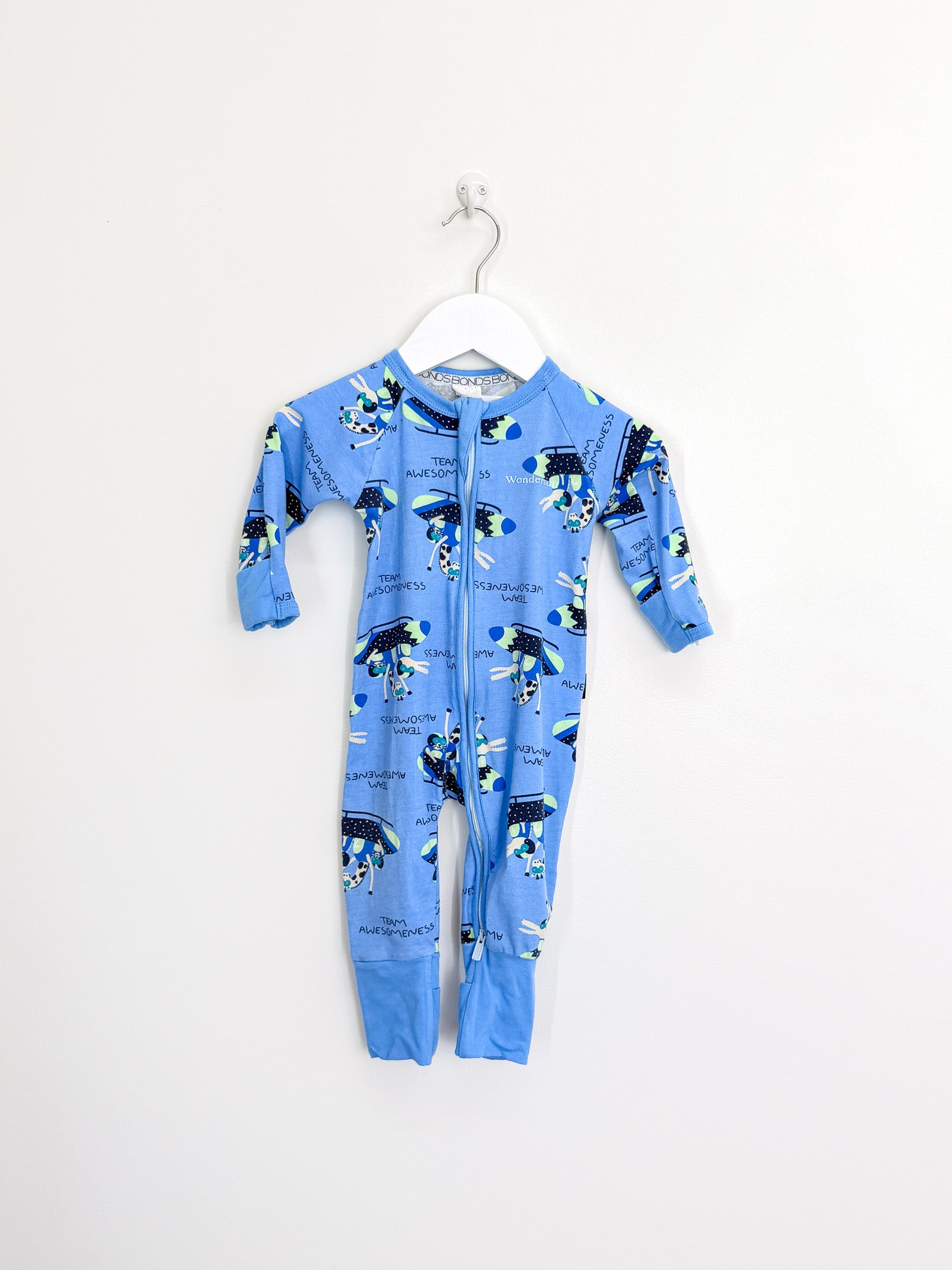 Bonds wondersuit - team awesomeness (3-6m)