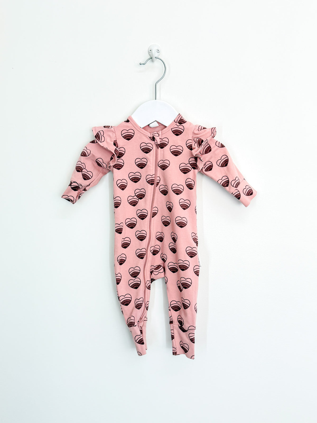 Hux organic rainbow hearts zipsuit (0-3m)